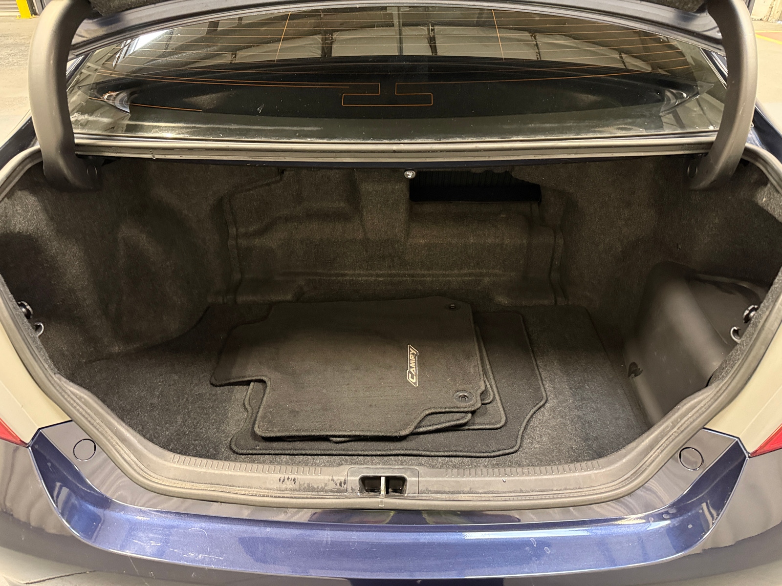 Thumbnail: 2015 Toyota Camry - 7