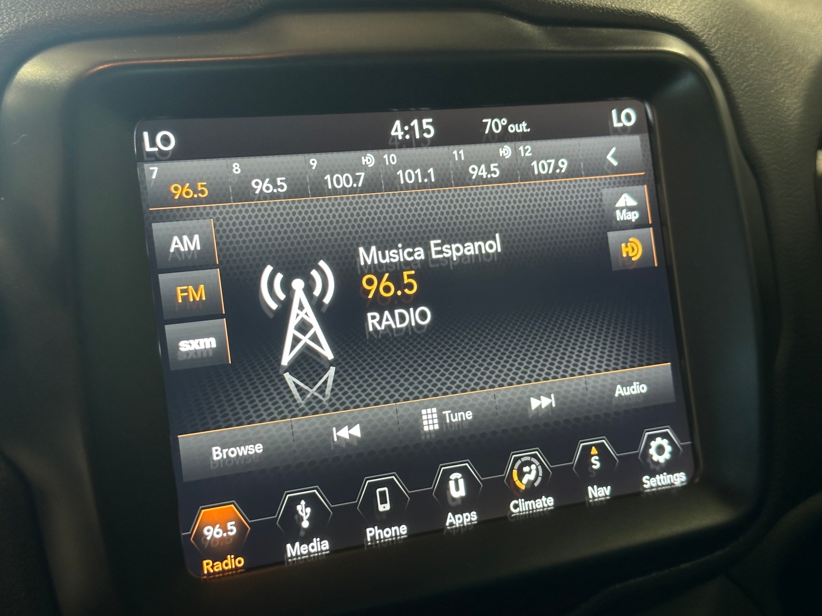 Thumbnail: 2018 Jeep Renegade - 4