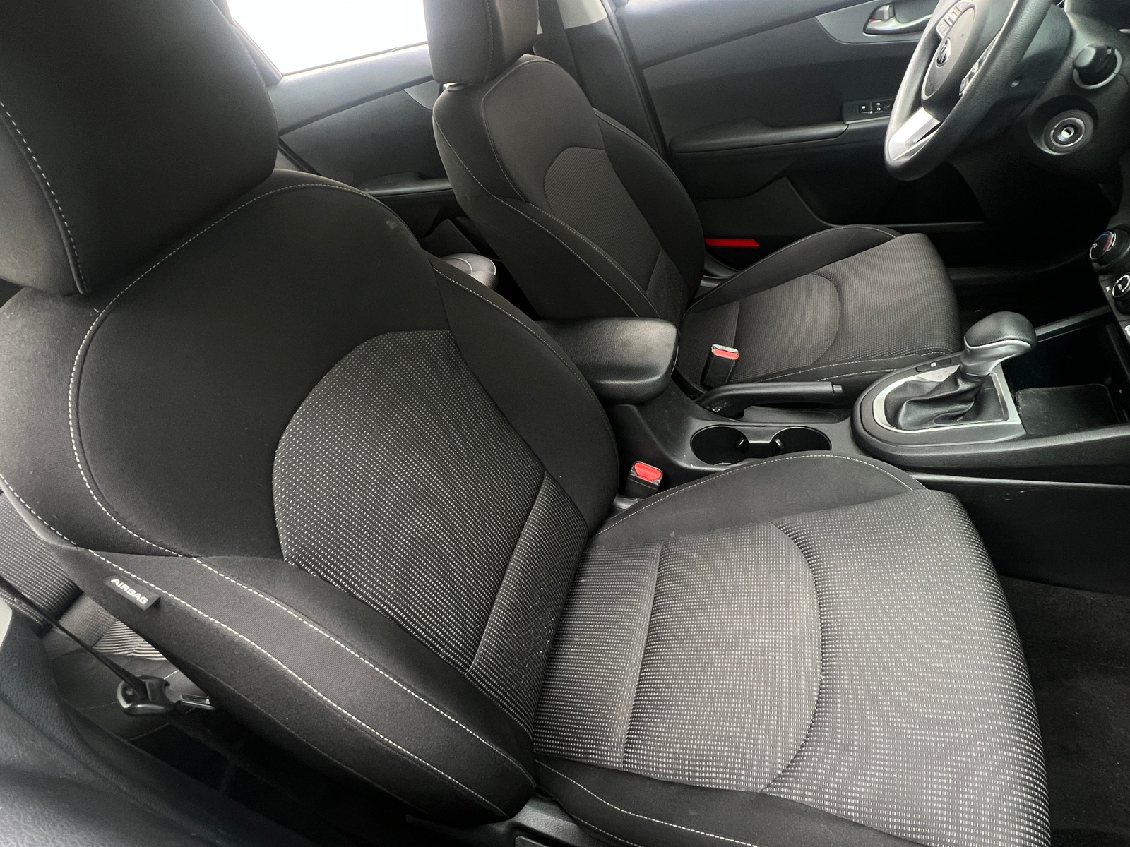 Thumbnail: 2021 Kia Forte - 2