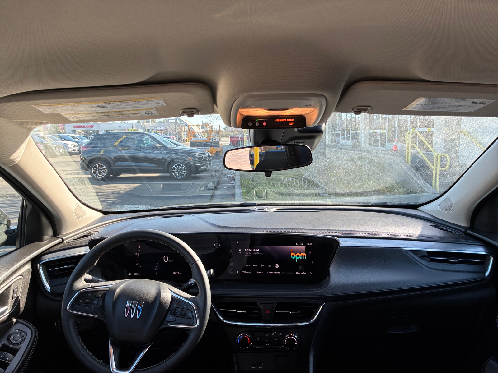 Thumbnail: 2025 Buick Encore GX - 3