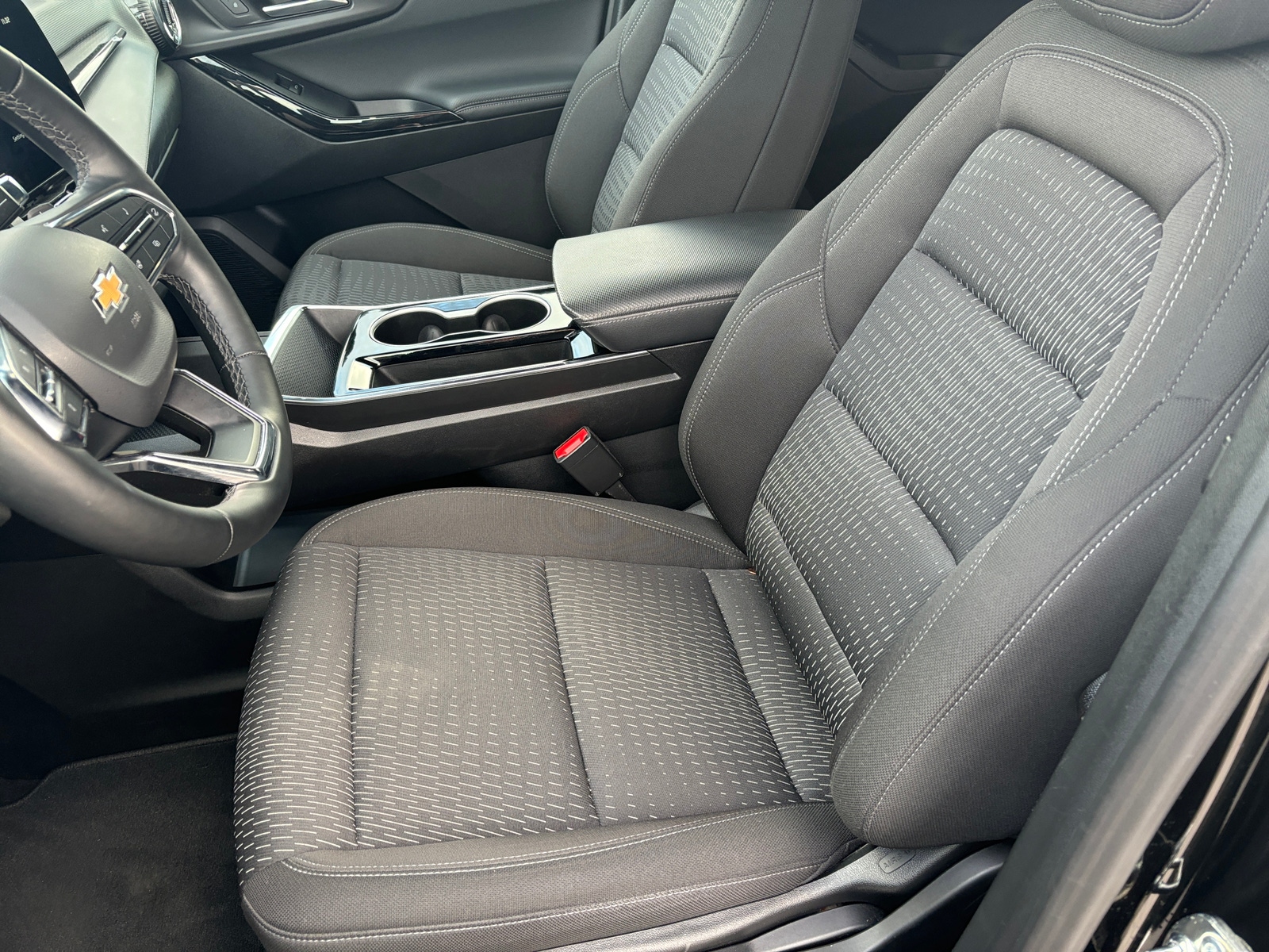 Thumbnail: 2025 Chevrolet Equinox - 2