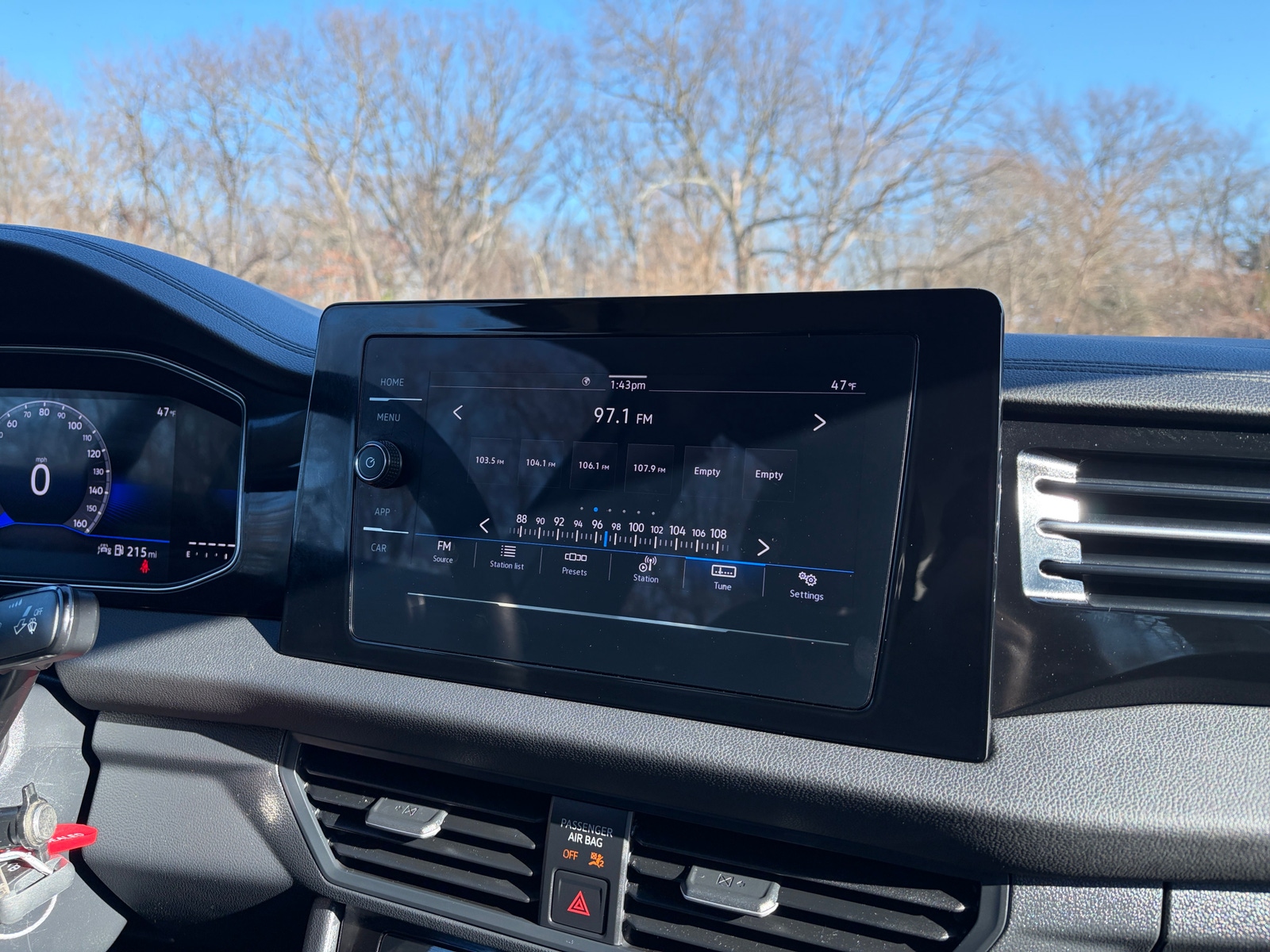 Thumbnail: 2025 Volkswagen Jetta - 4