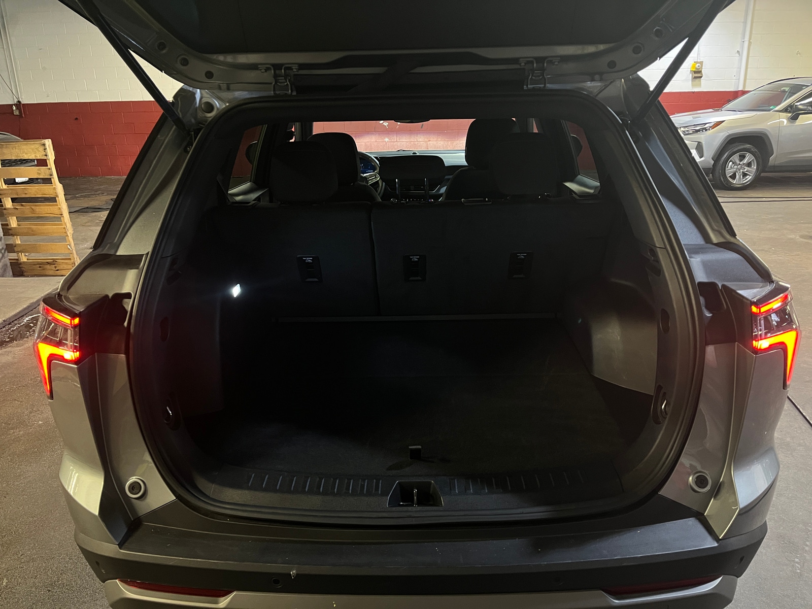 Thumbnail: 2025 Chevrolet Equinox - 6