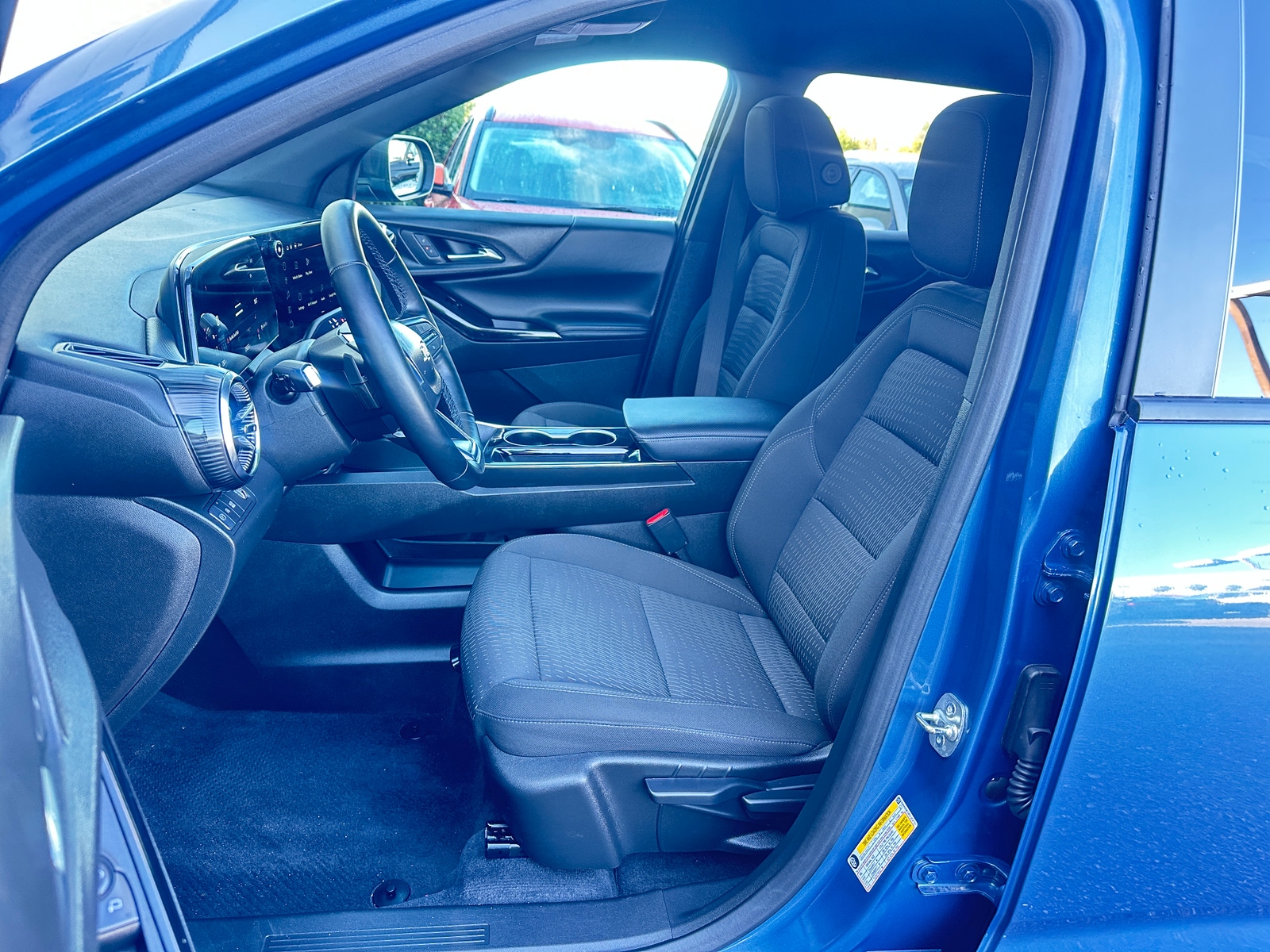 Thumbnail: 2025 Chevrolet Equinox - 2