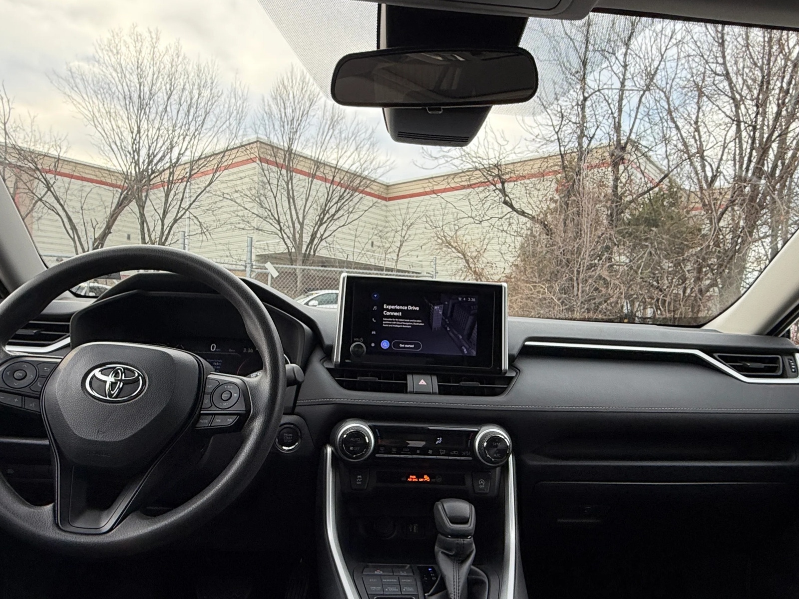 Thumbnail: 2025 Toyota RAV4 - 3