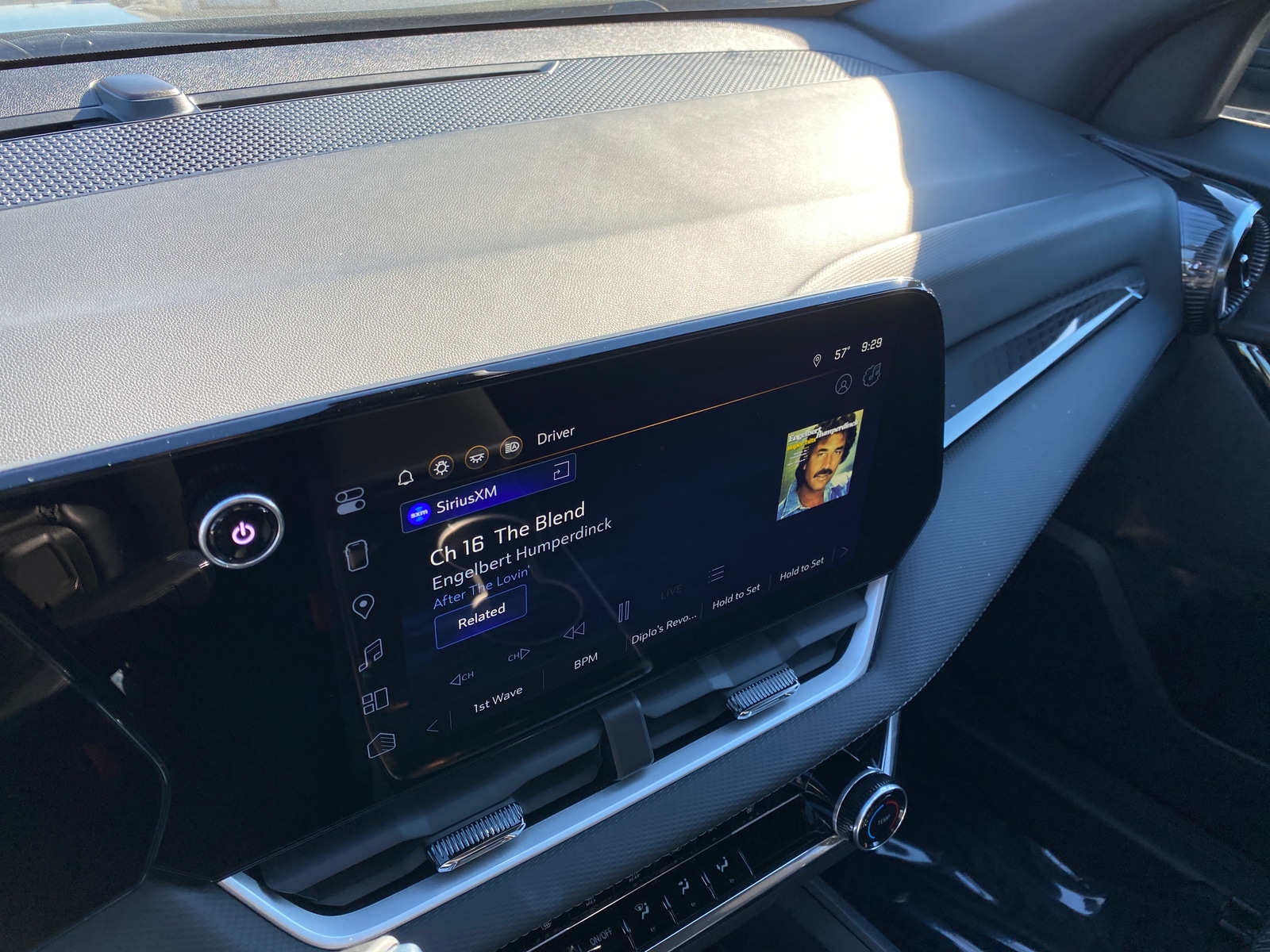 Thumbnail: 2025 Chevrolet Equinox - 4