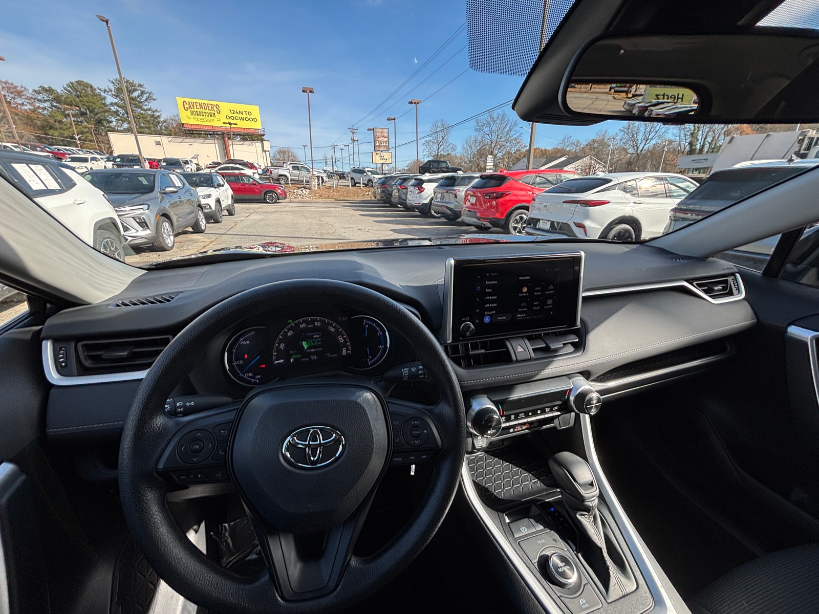 Thumbnail: 2025 Toyota RAV4 - 3