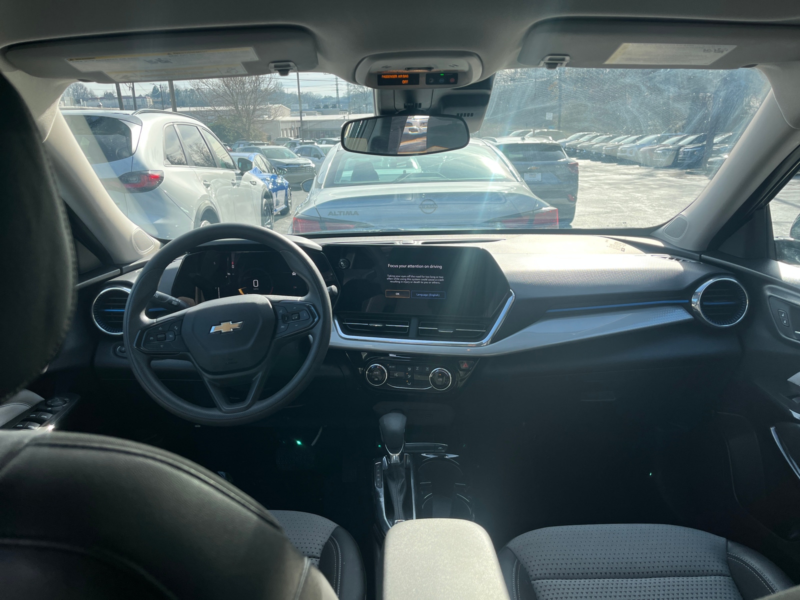 Thumbnail: 2025 Chevrolet Trax - 3