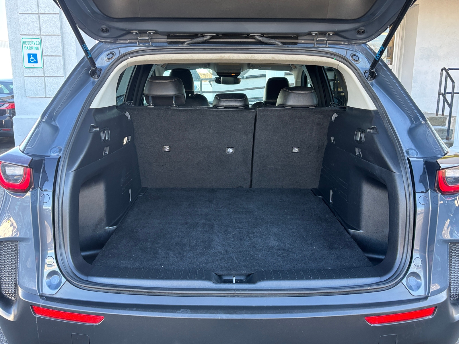 Thumbnail: 2025 Mazda CX-50 - 5