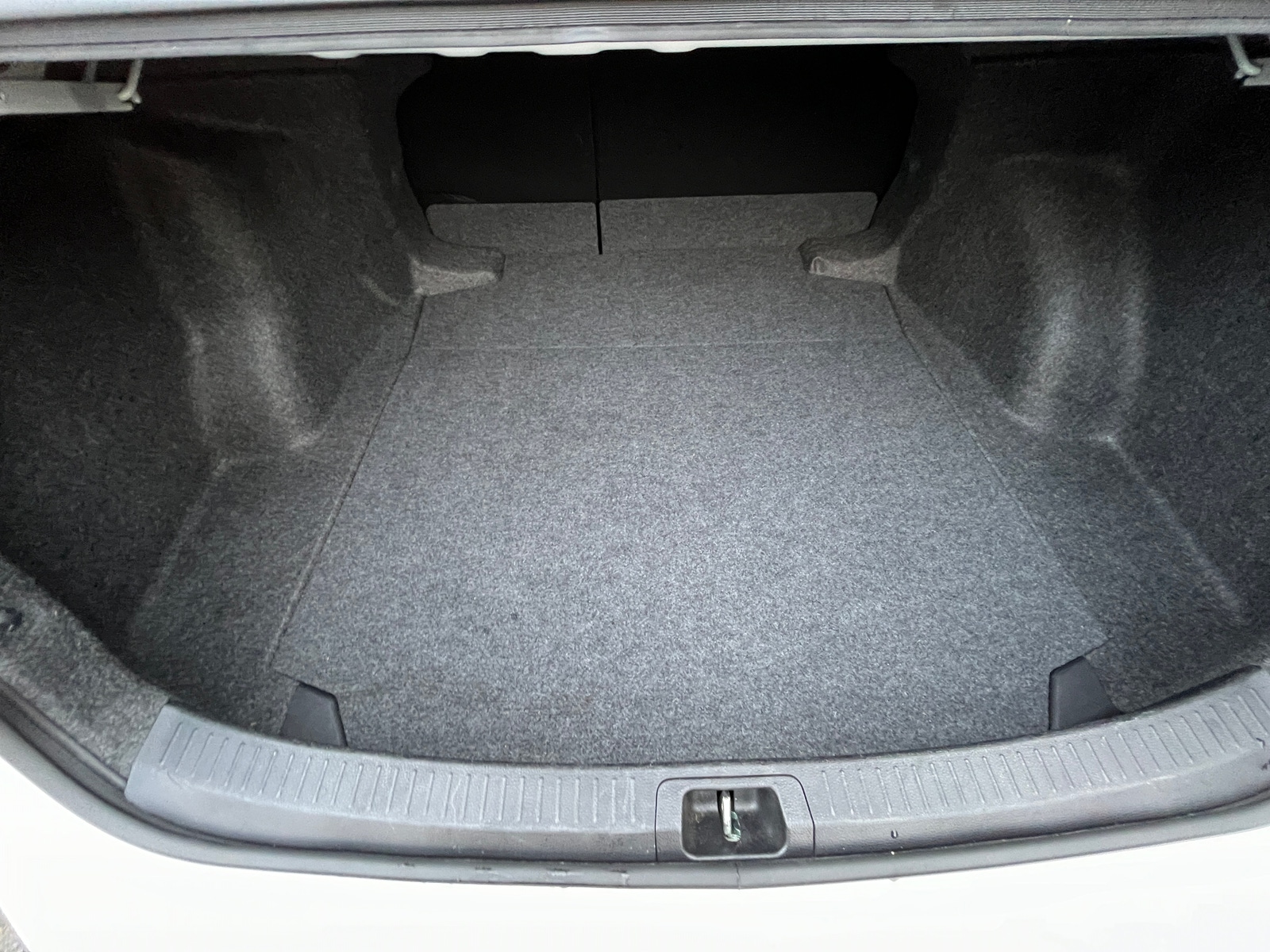 Thumbnail: 2025 Toyota Corolla - 6