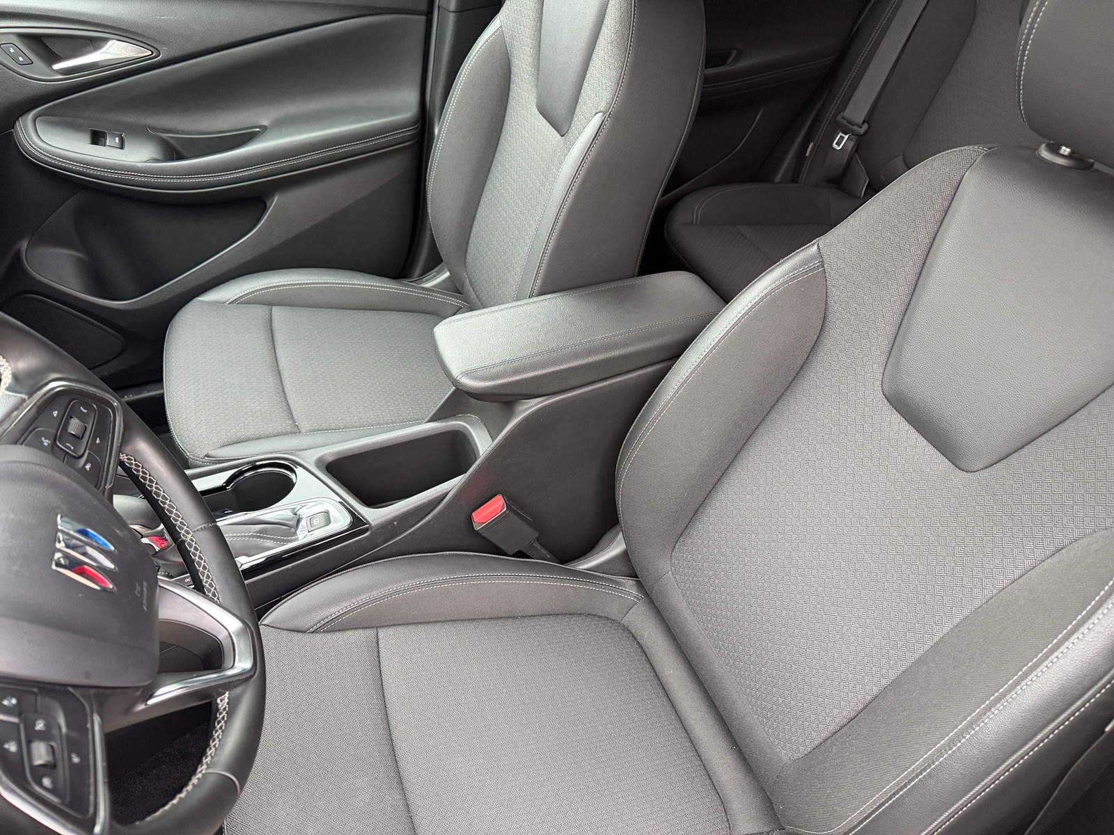 Thumbnail: 2025 Buick Encore GX - 2