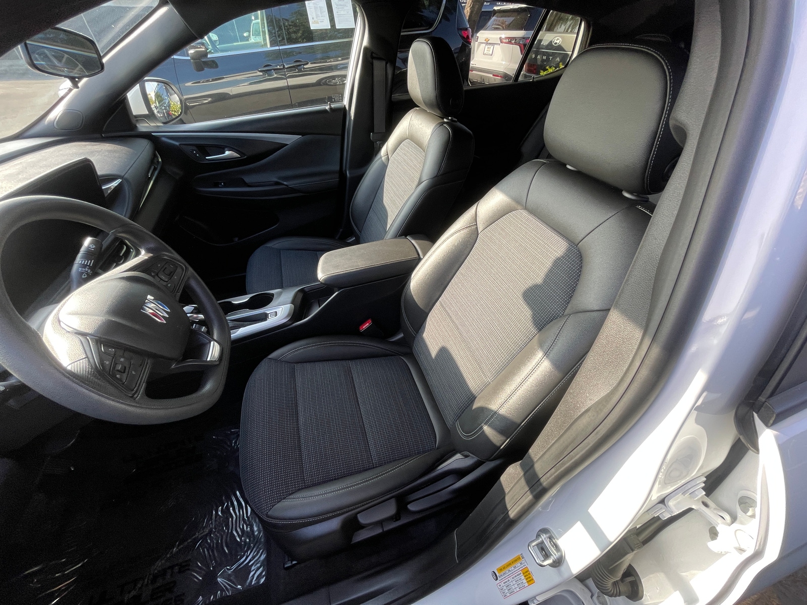 Thumbnail: 2025 Buick Envista - 2