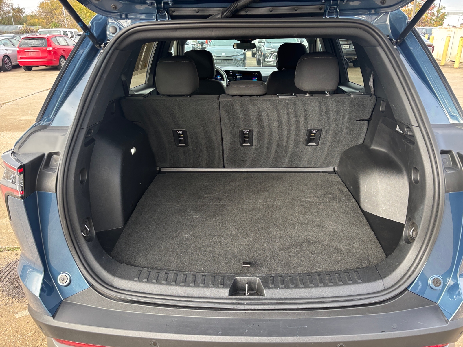 Thumbnail: 2025 Chevrolet Equinox - 6