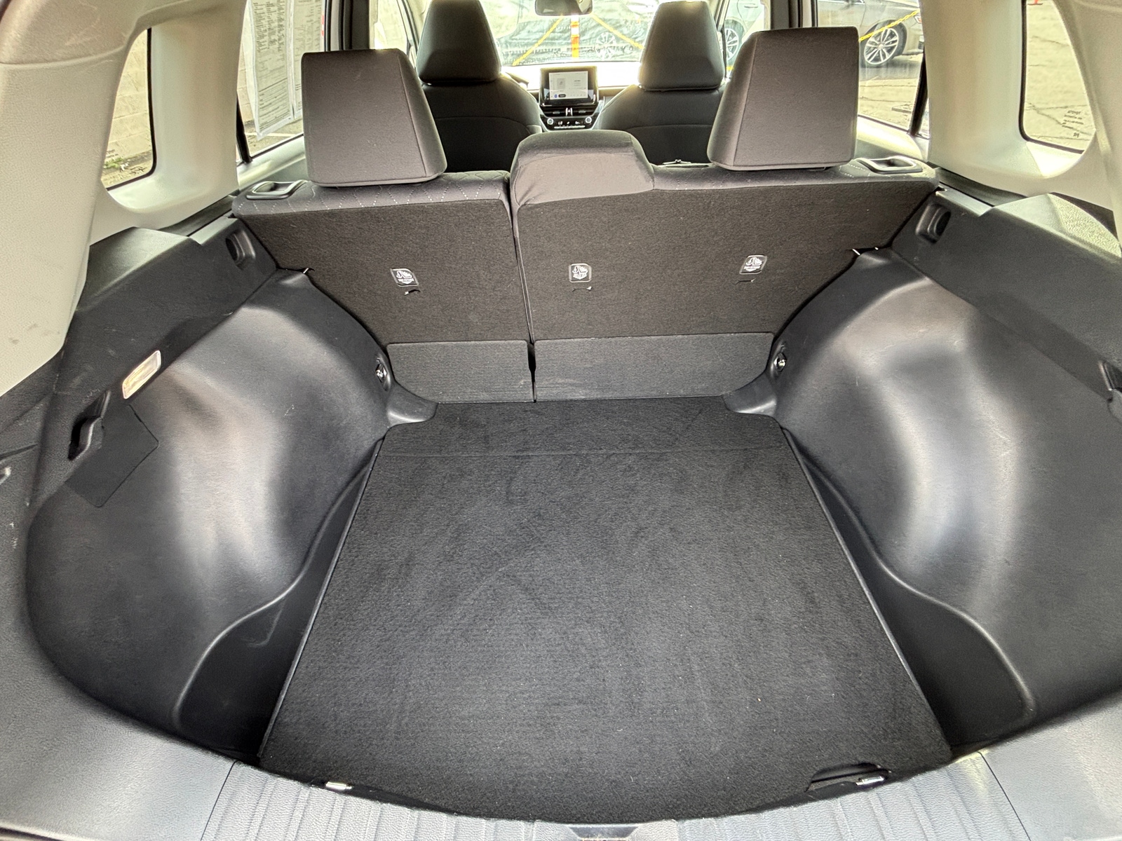 Thumbnail: 2025 Toyota Corolla Cross - 6