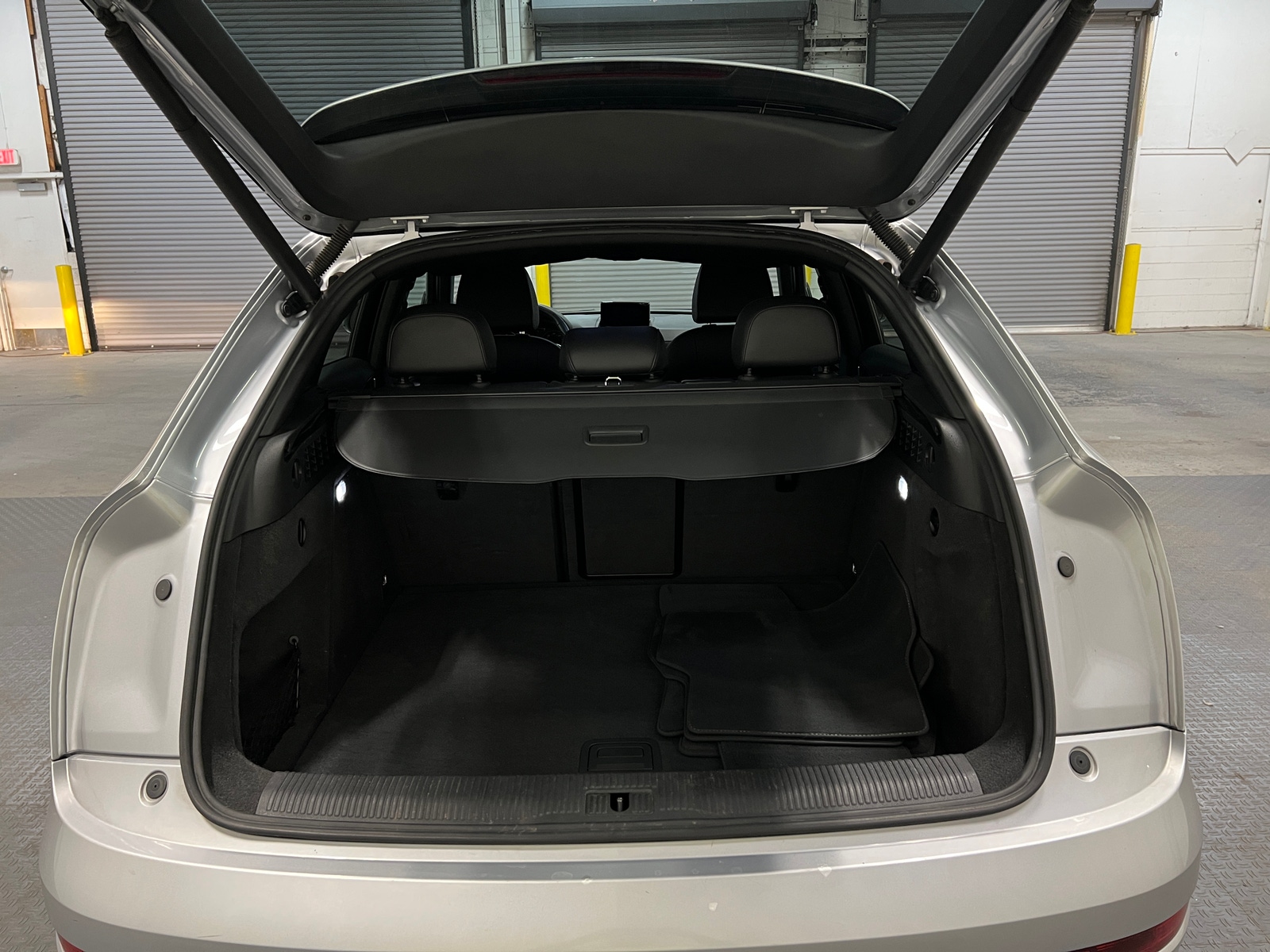 Thumbnail: 2017 Audi Q3 - 6