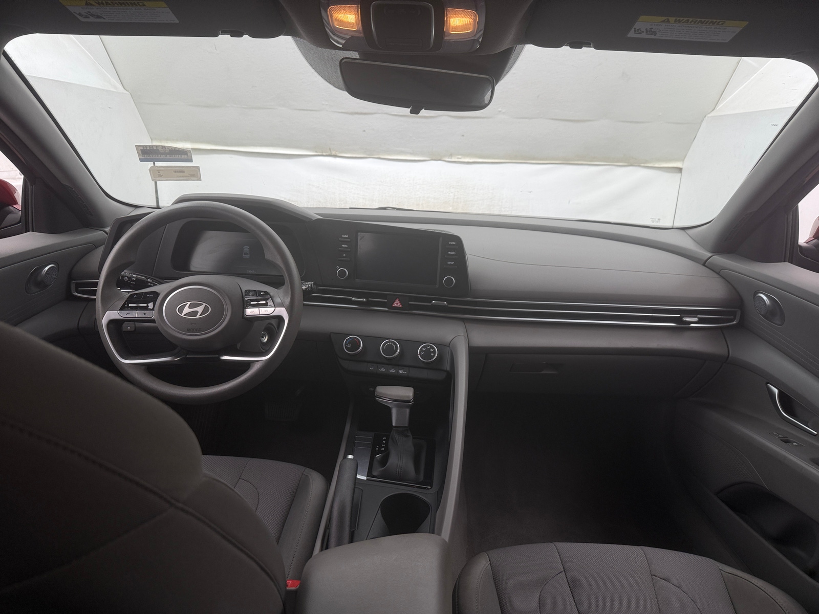 Thumbnail: 2025 Hyundai Elantra - 3