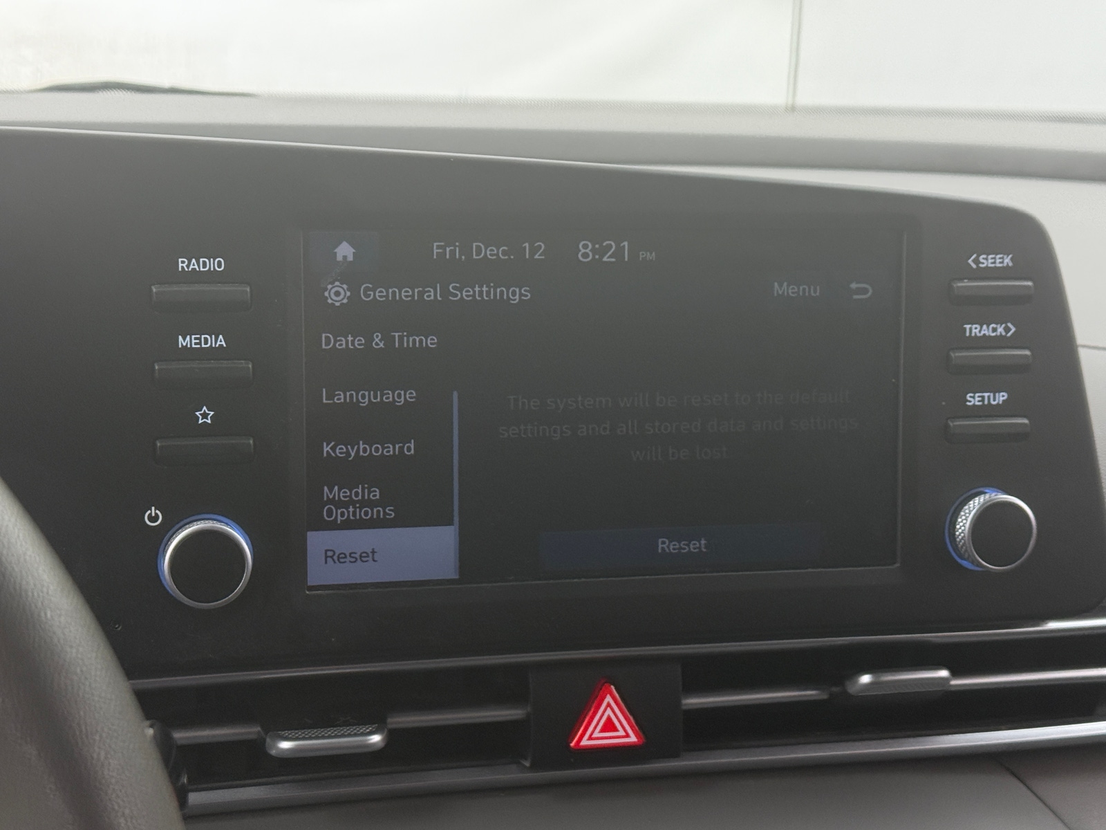 Thumbnail: 2025 Hyundai Elantra - 4