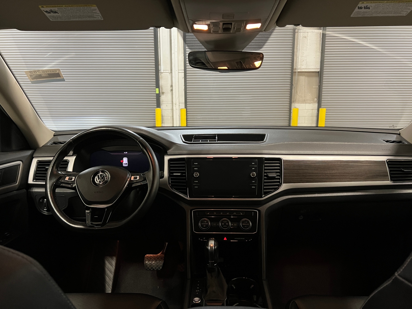 Thumbnail: 2019 Volkswagen Atlas - 2