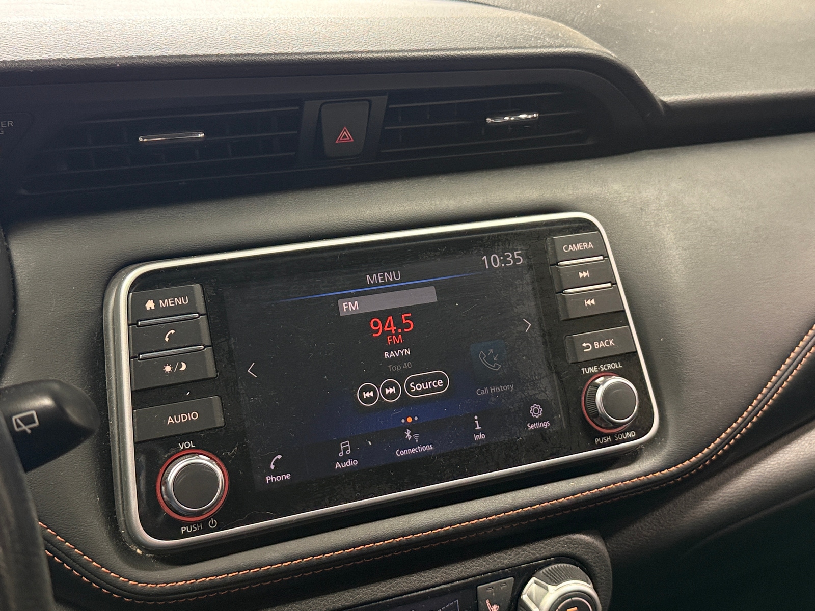 Thumbnail: 2019 Nissan Kicks - 3