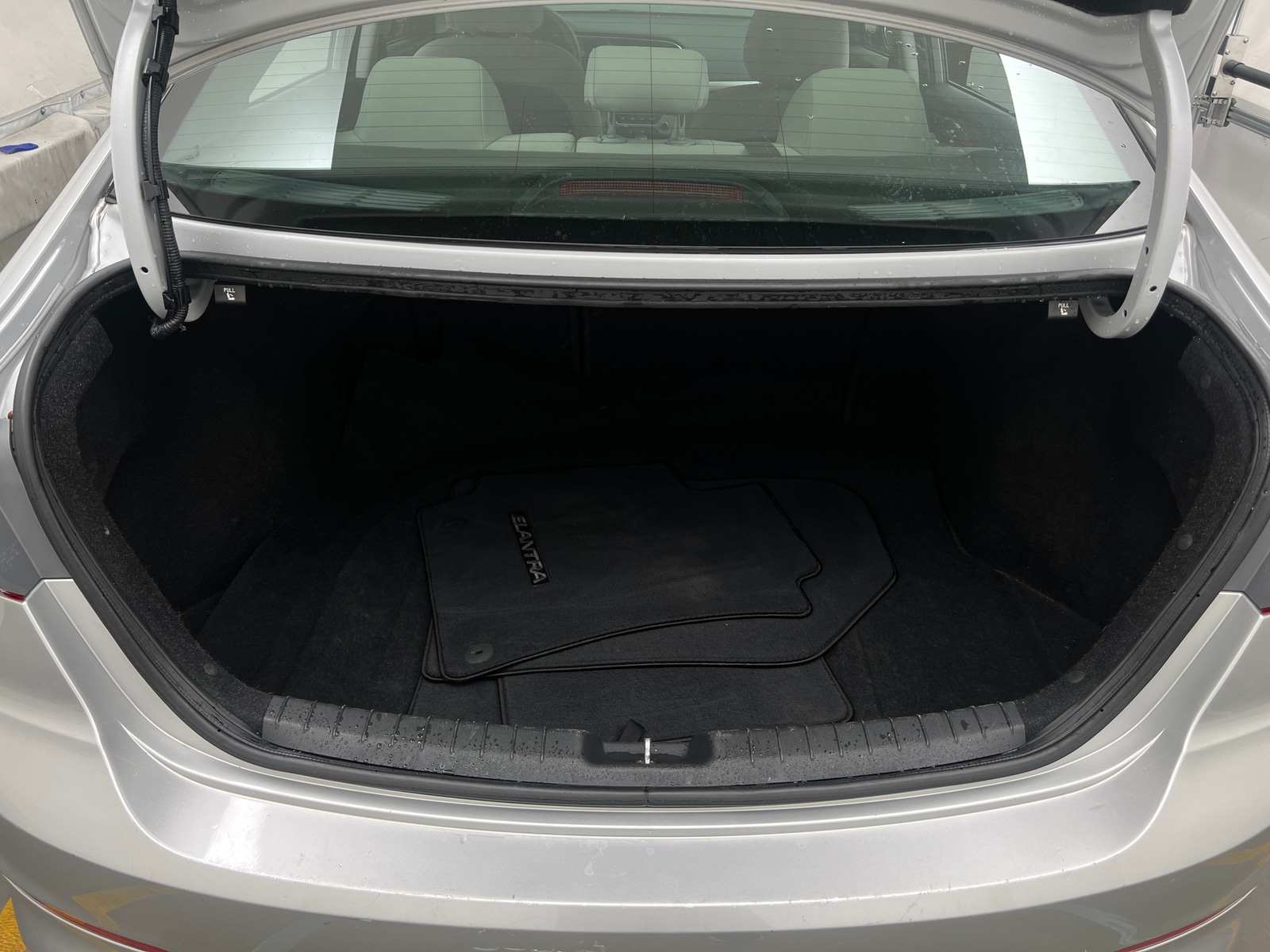 Thumbnail: 2018 Hyundai Elantra - 7