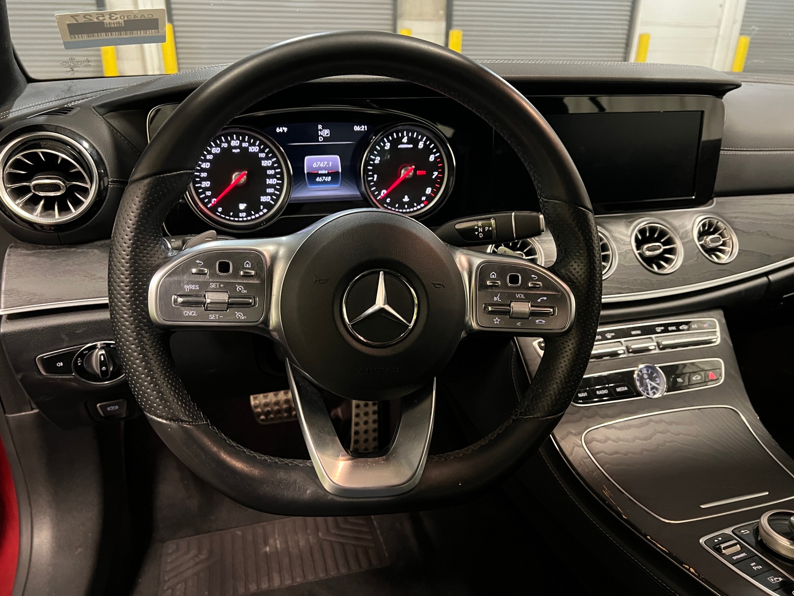 Thumbnail: 2019 Mercedes-Benz E-Class - 4