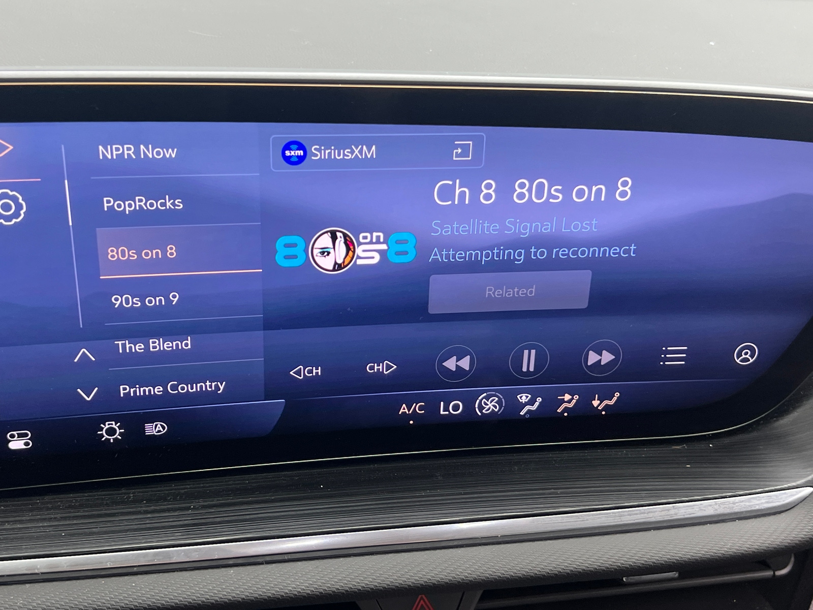 Thumbnail: 2024 Buick Envision - 3