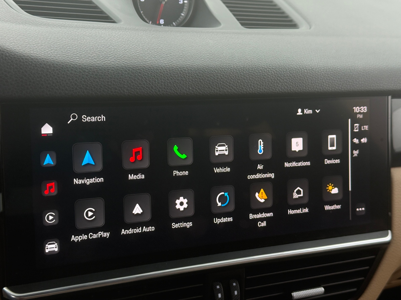 Thumbnail: 2023 Porsche Cayenne - 3