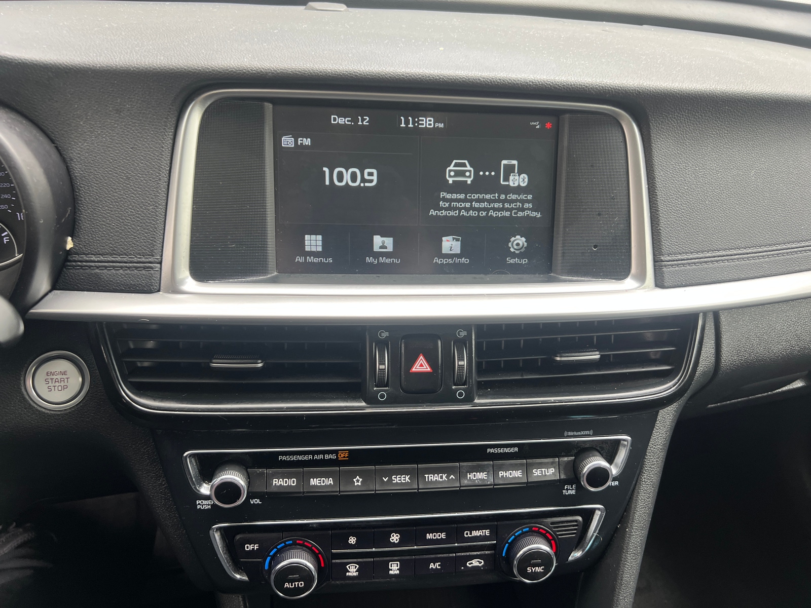 Thumbnail: 2020 Kia Optima - 3