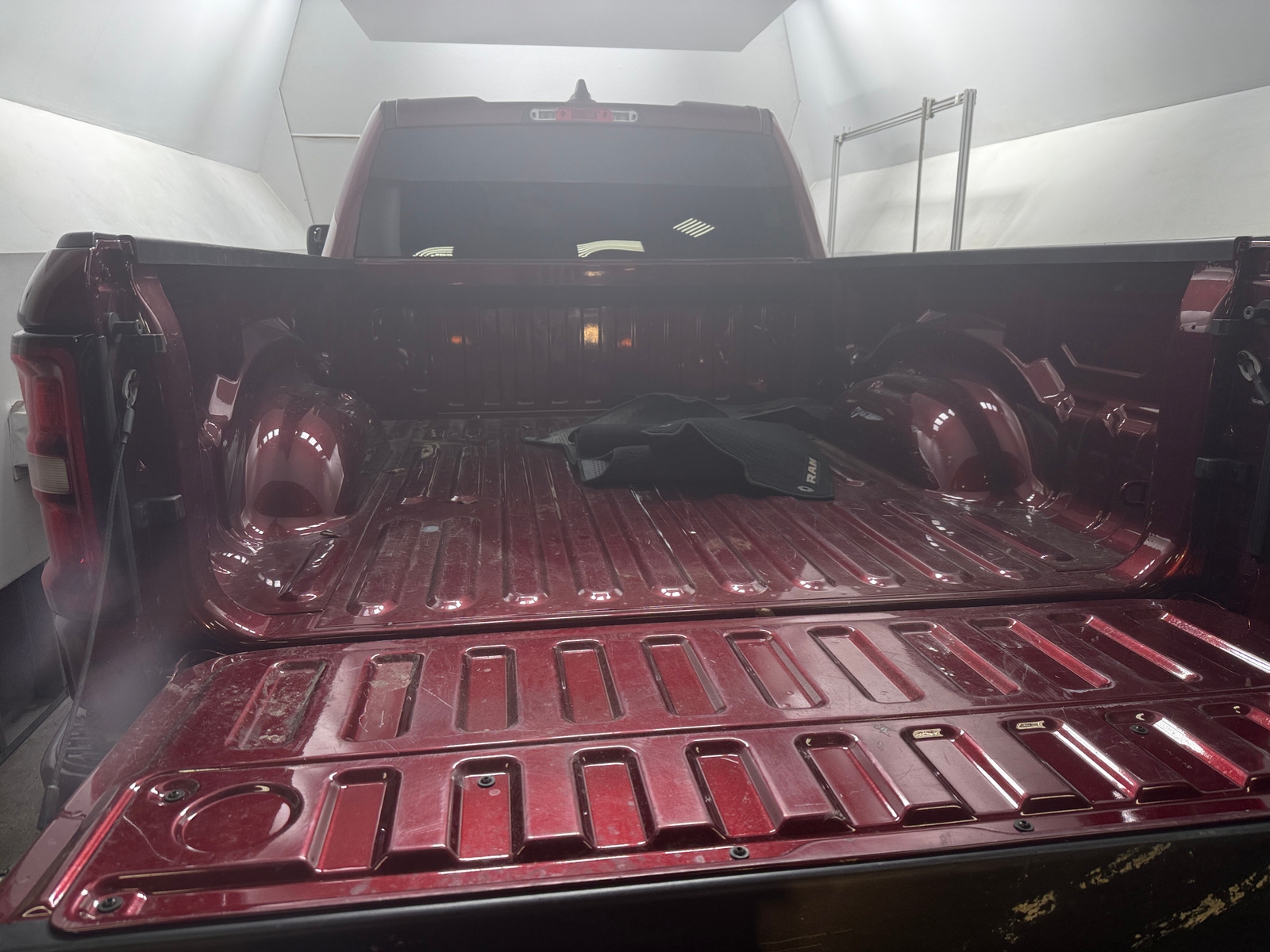 Thumbnail: 2025 RAM 1500 - 6