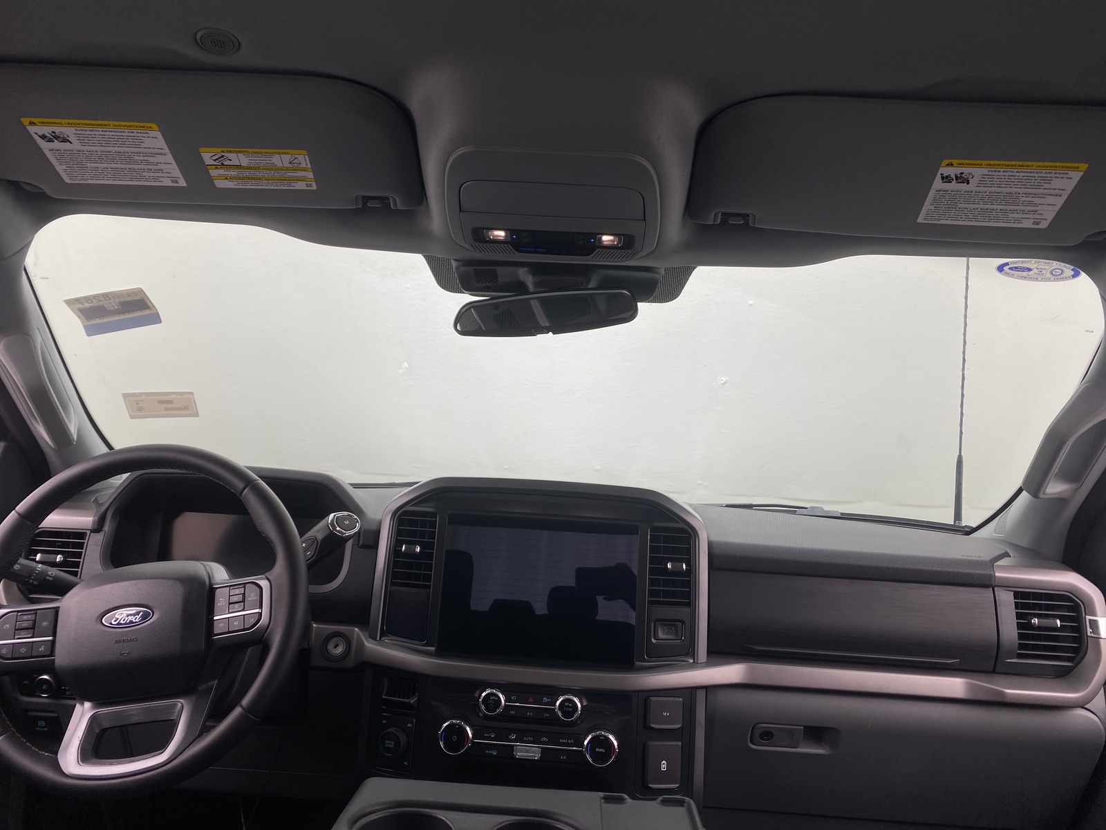 Thumbnail: 2025 Ford Econoline - 3