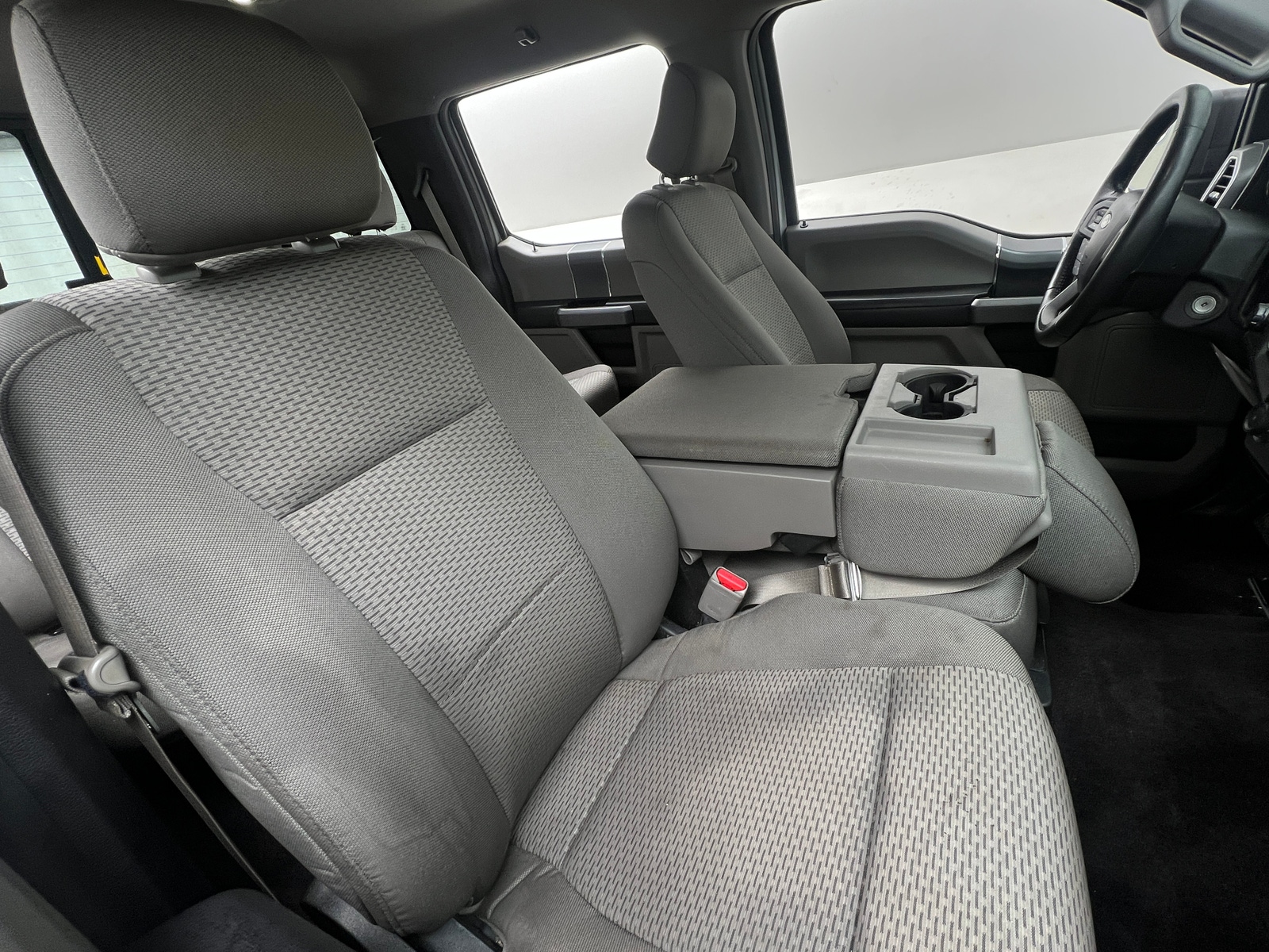 Thumbnail: 2015 Ford Econoline - 2