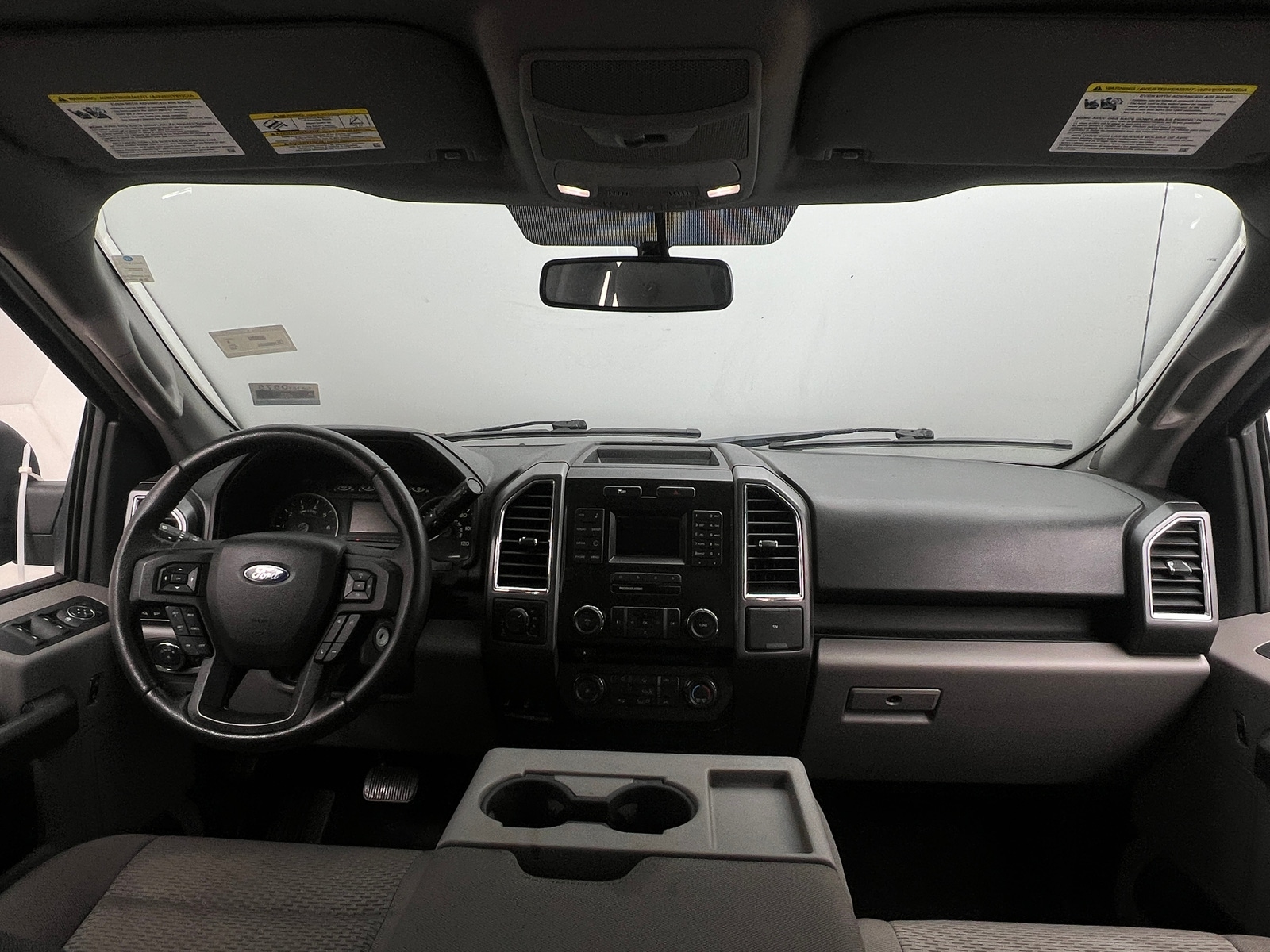 Thumbnail: 2015 Ford Econoline - 3