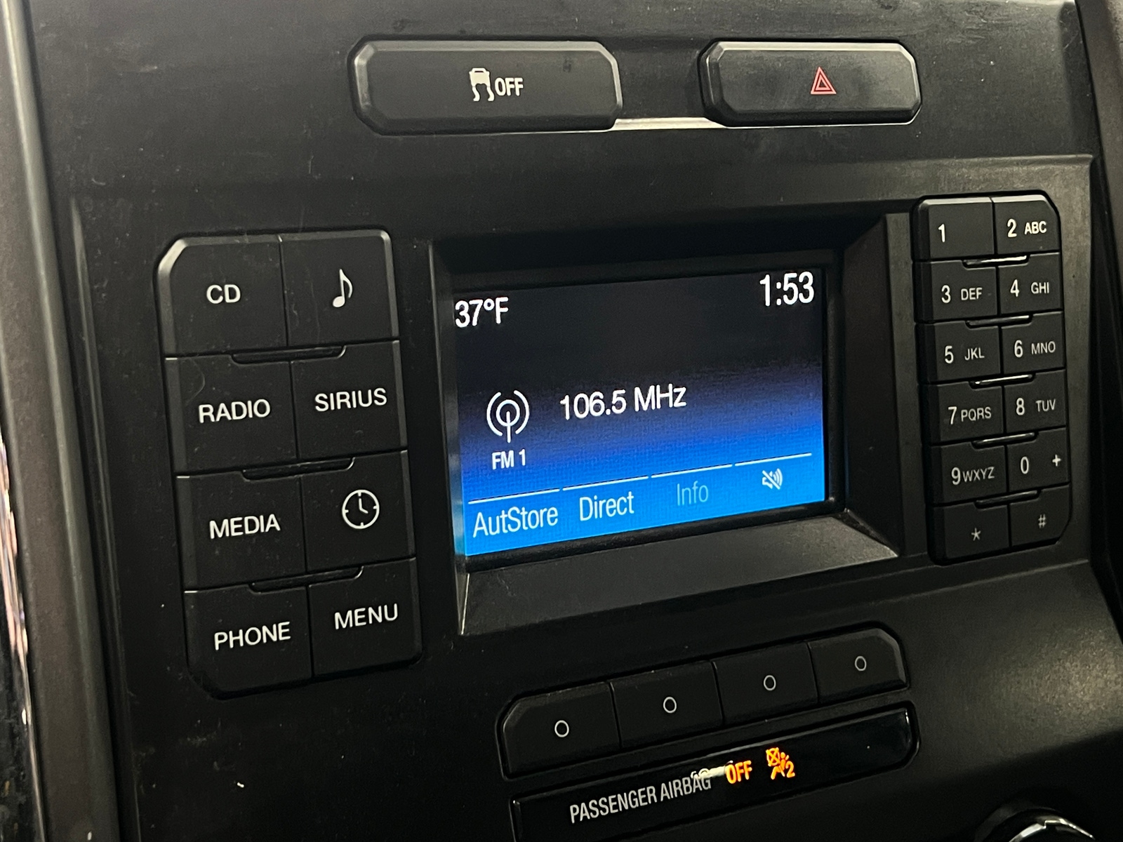 Thumbnail: 2015 Ford Econoline - 4