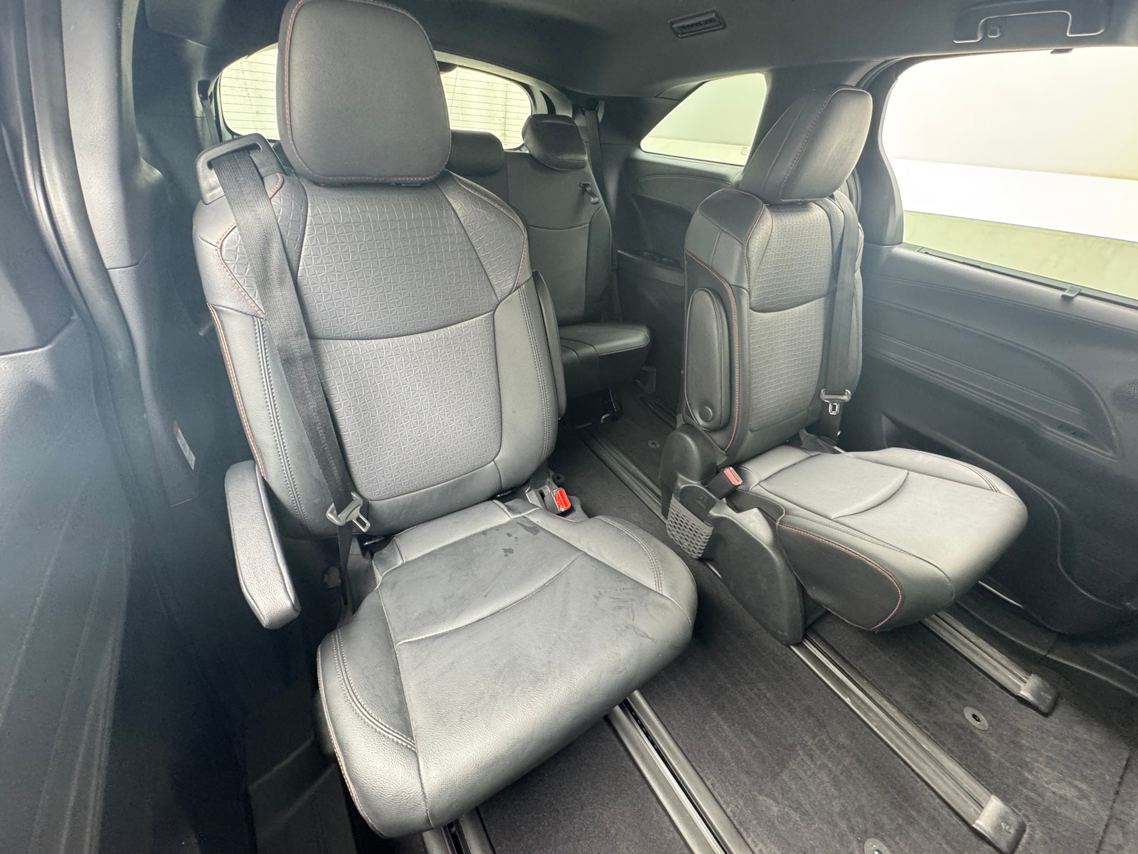 Thumbnail: 2022 Toyota Sienna - 5