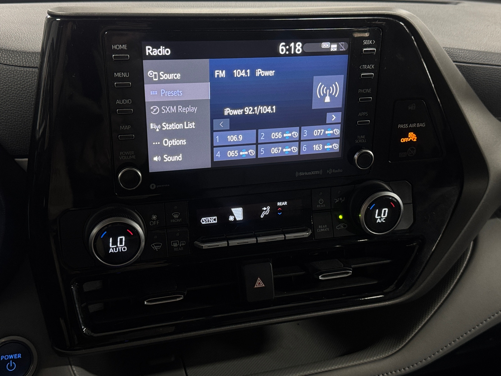 Thumbnail: 2021 Toyota Highlander - 4