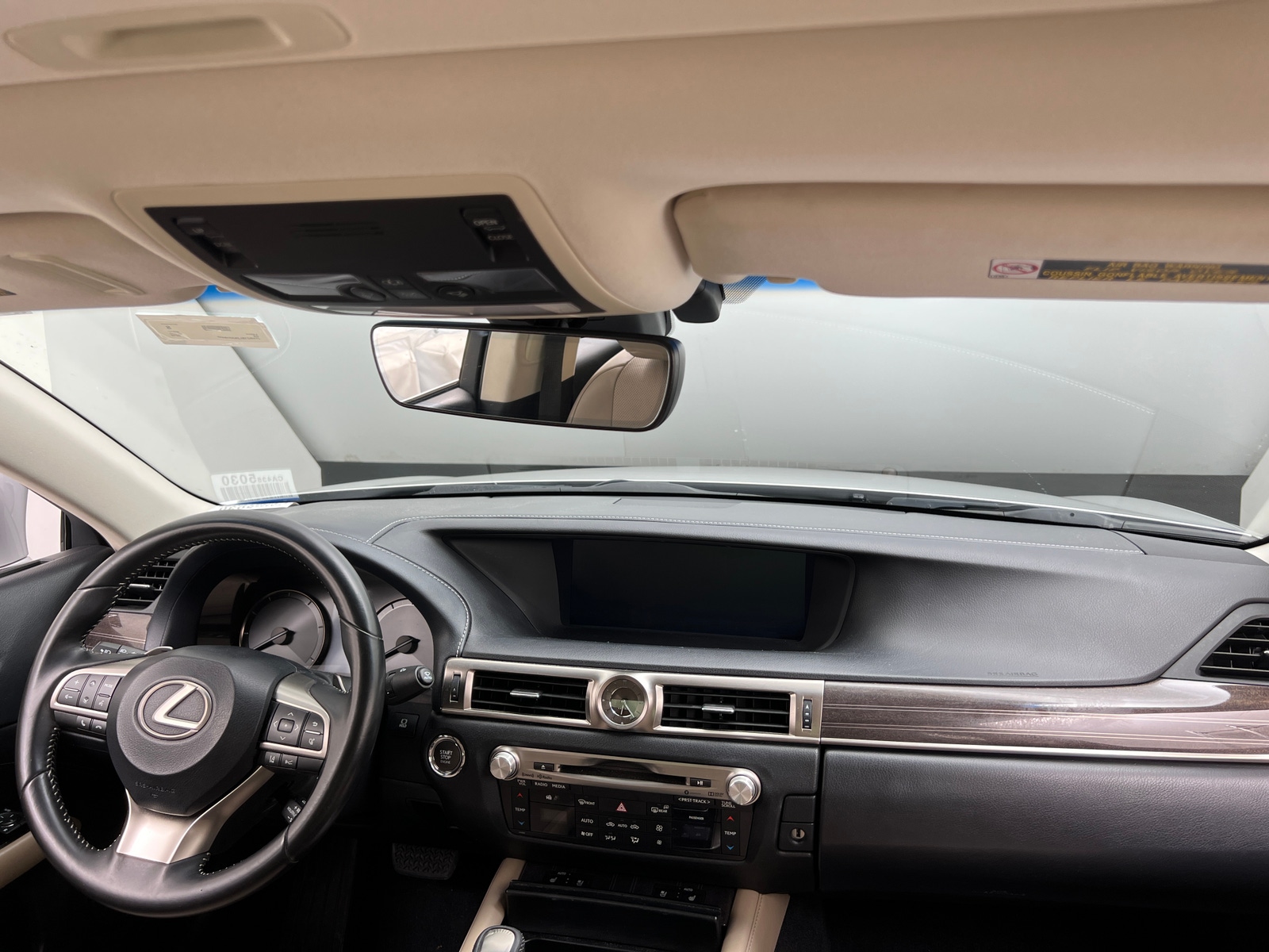 Thumbnail: 2019 Lexus GS - 2