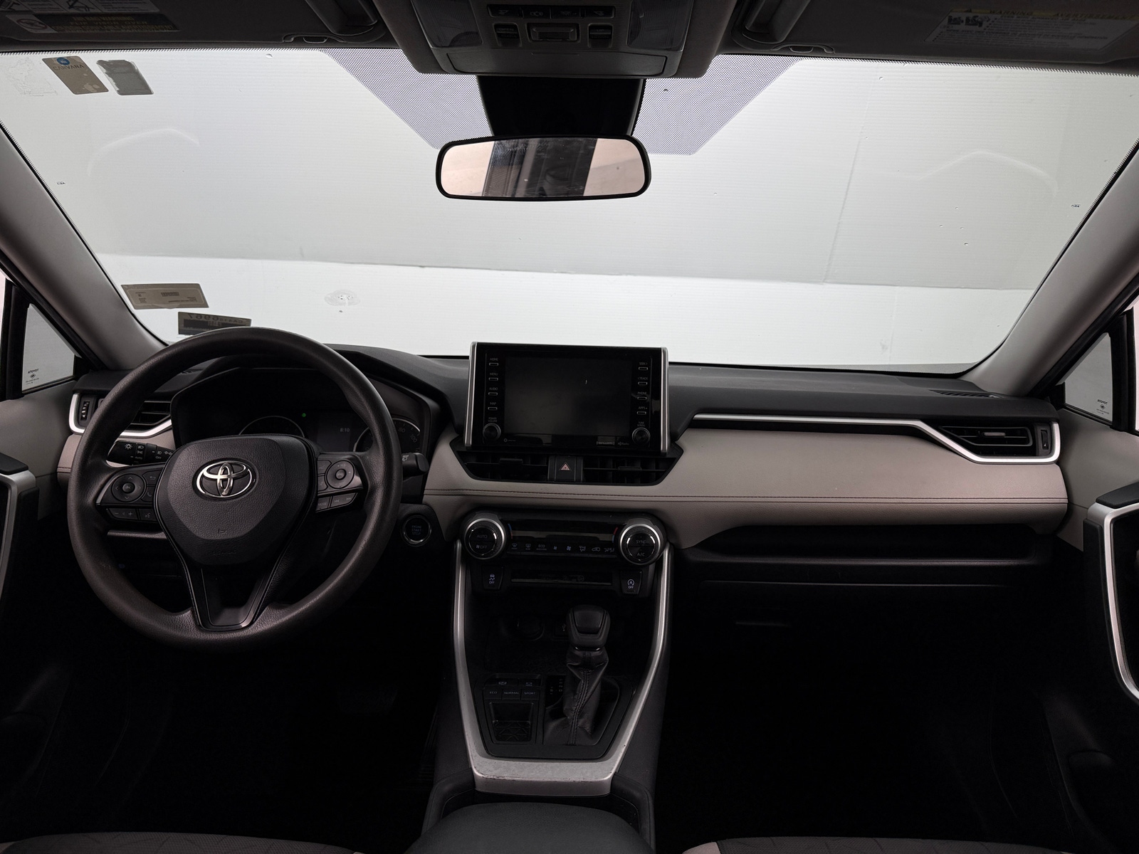 Thumbnail: 2020 Toyota RAV4 - 3