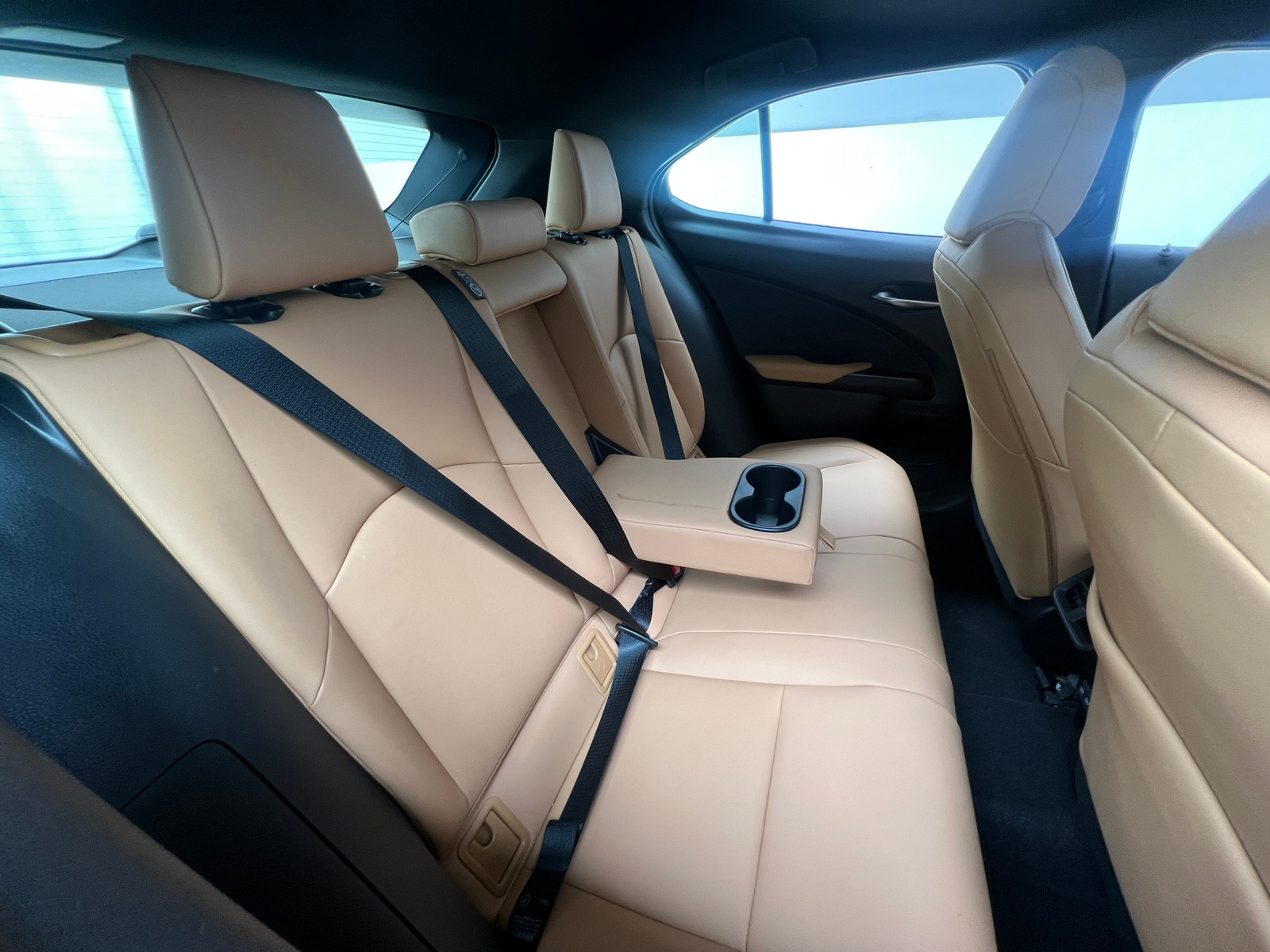 Thumbnail: 2025 Lexus UX - 5