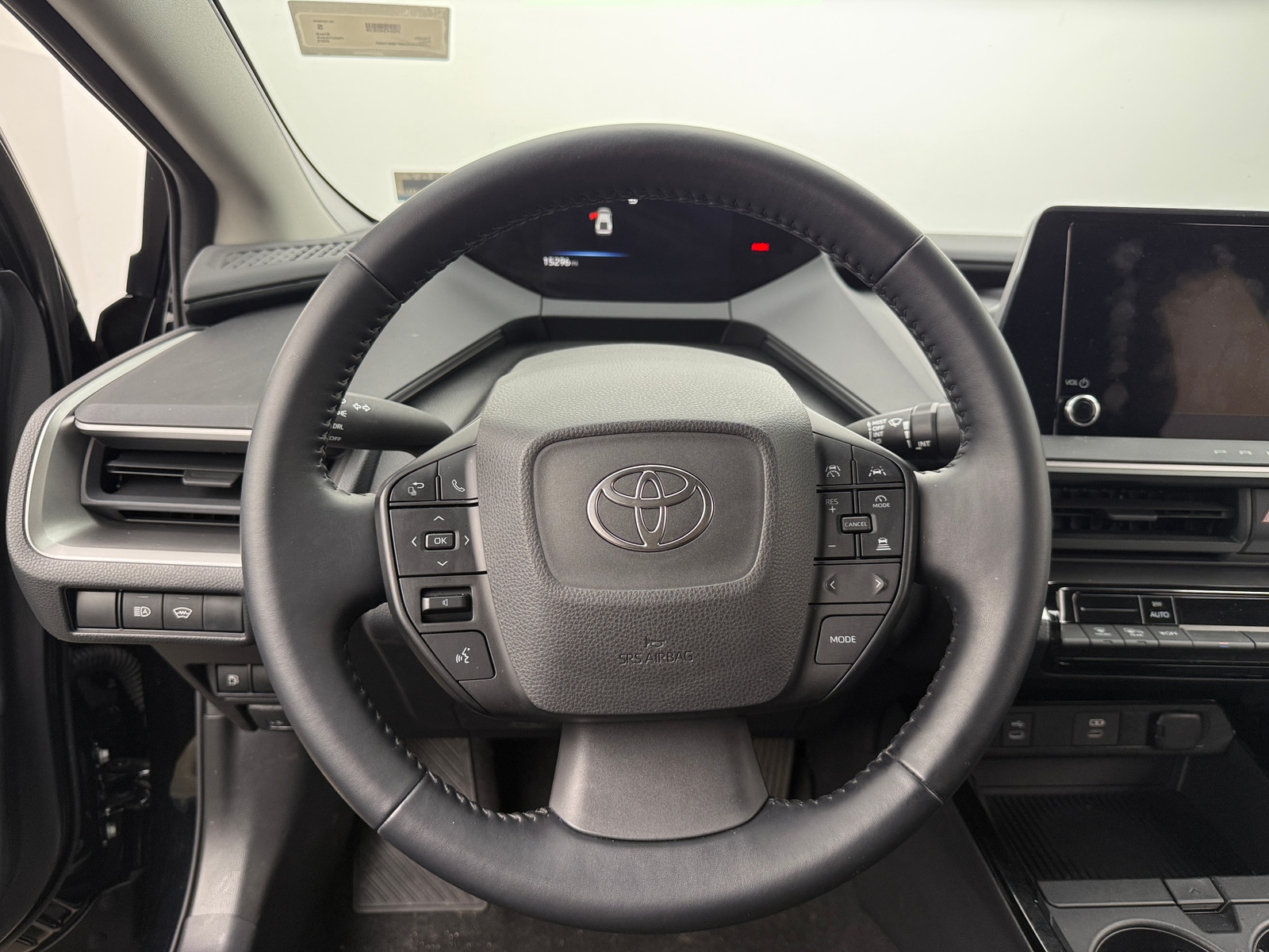 Thumbnail: 2023 Toyota Prius - 5