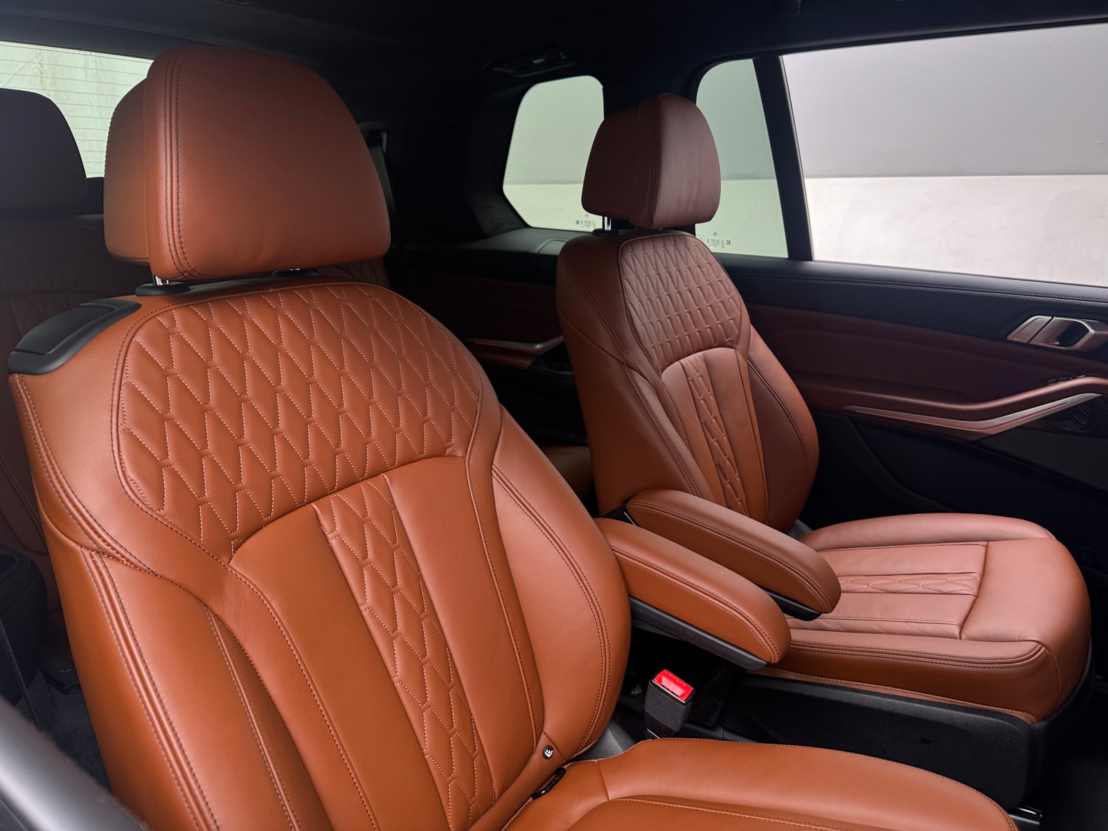 Thumbnail: 2023 BMW X7 - 5