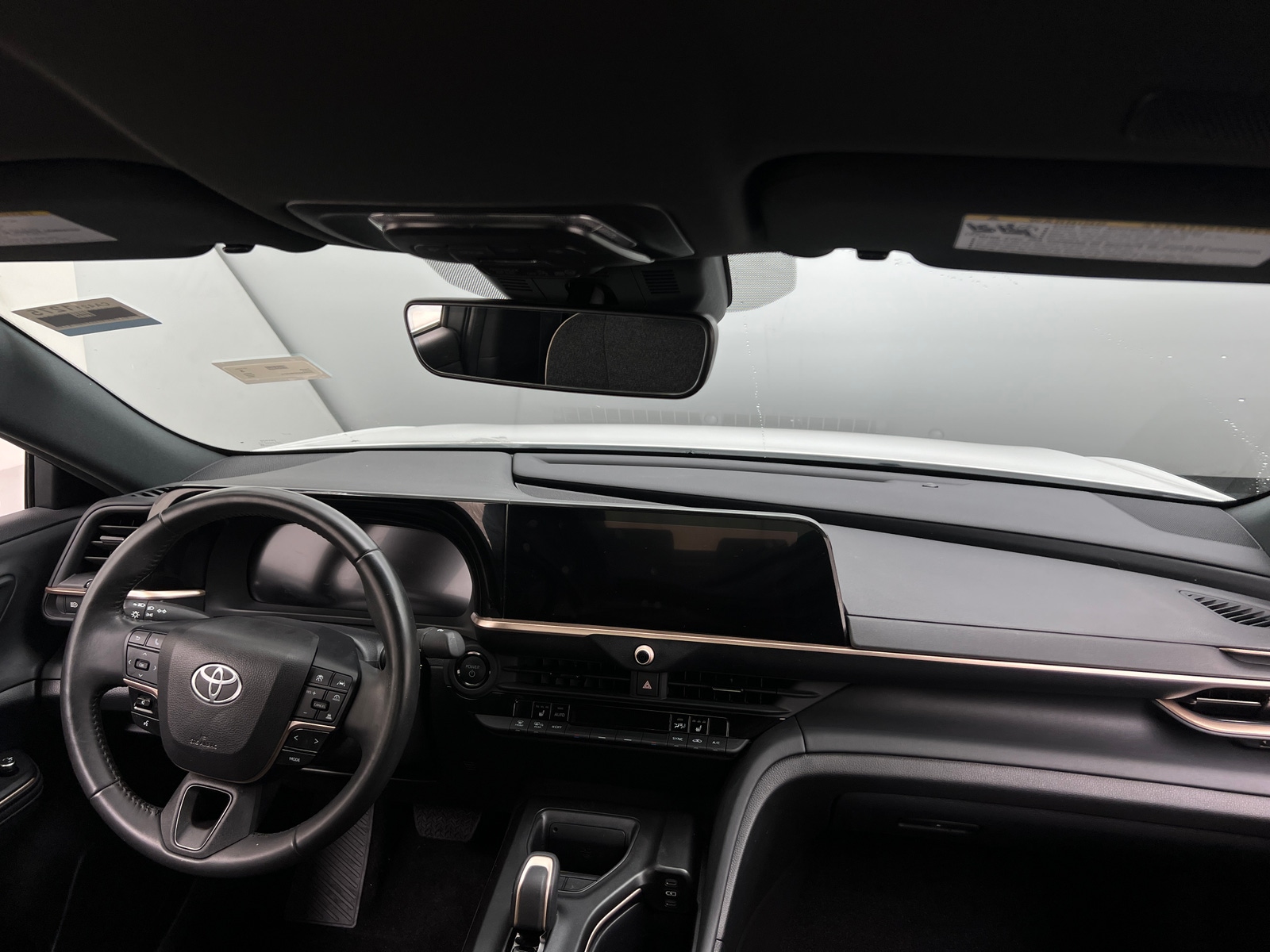 Thumbnail: 2023 Toyota Crown - 3