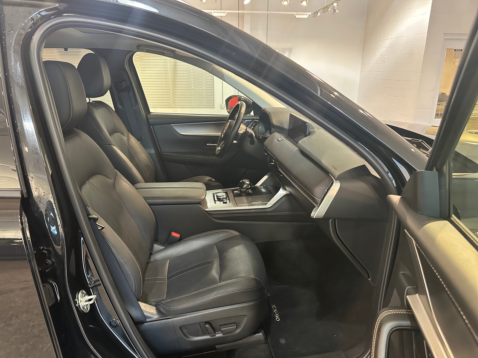 Thumbnail: 2025 Mazda CX-90 - 2