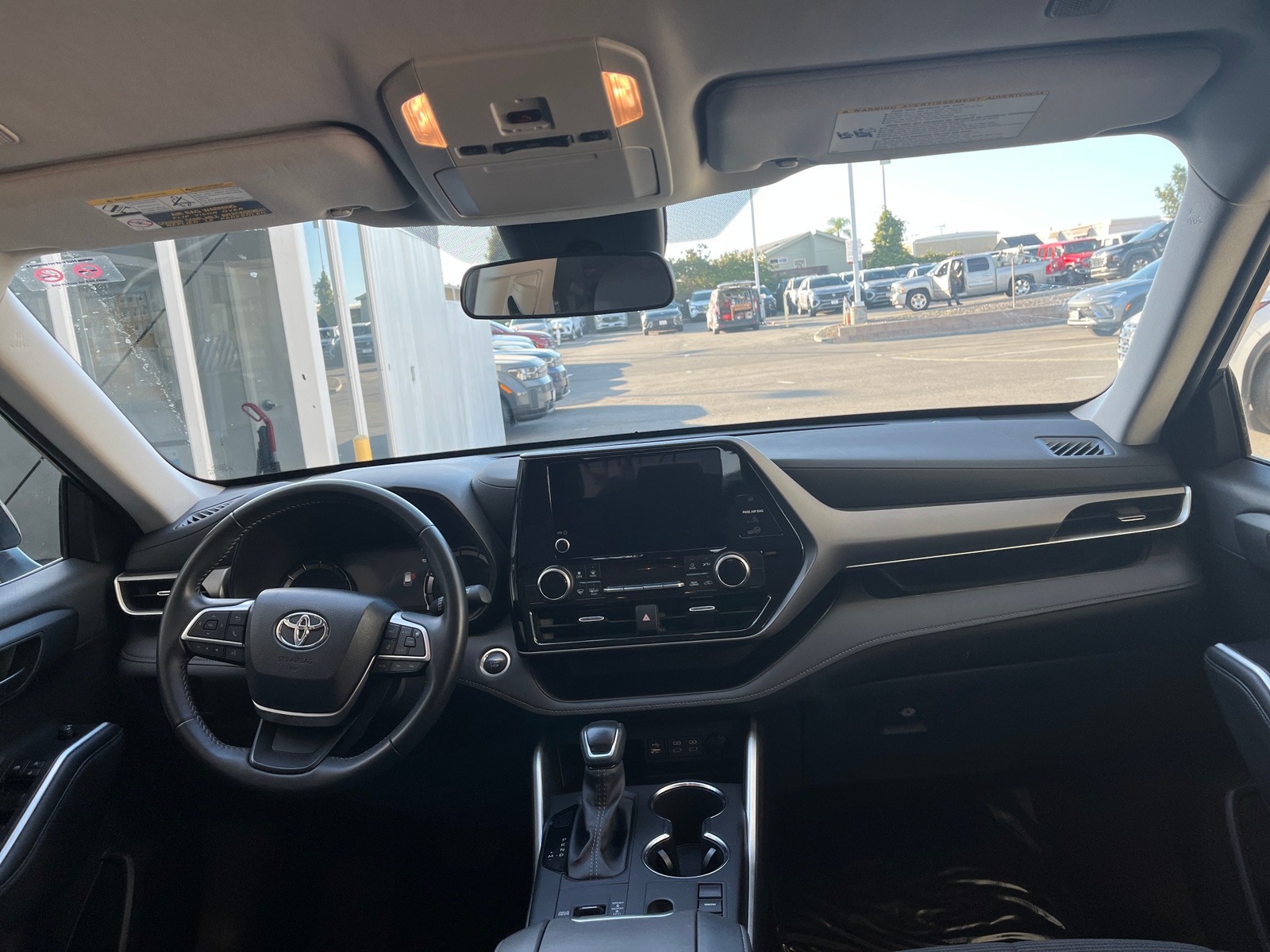 Thumbnail: 2025 Toyota Highlander - 3