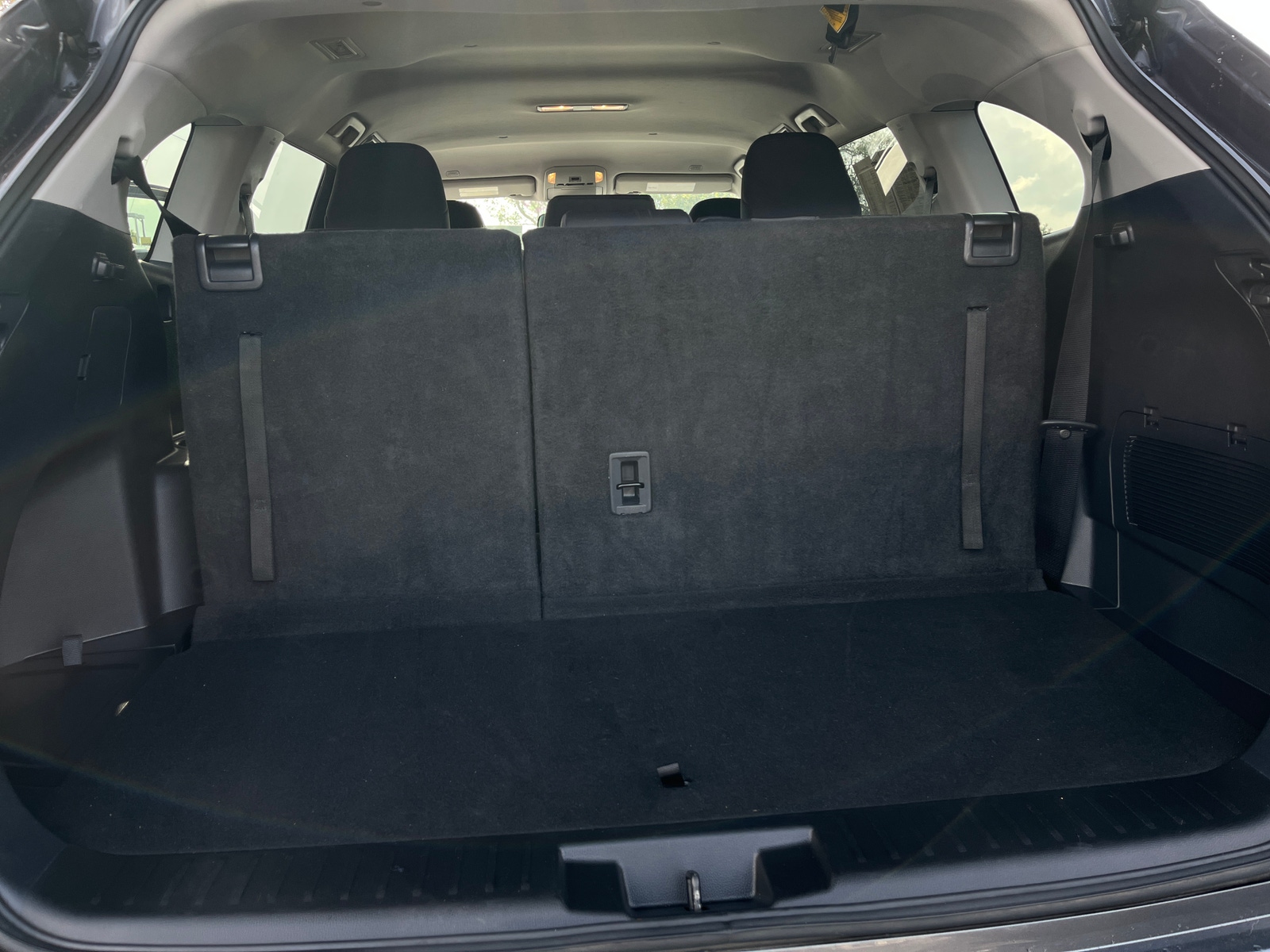 Thumbnail: 2025 Toyota Highlander - 7