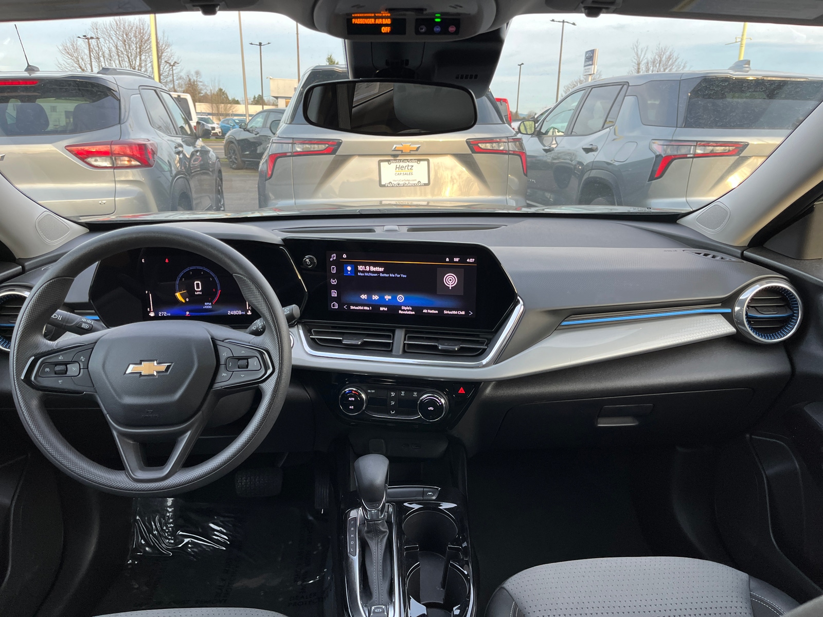 Thumbnail: 2025 Chevrolet Trax - 3