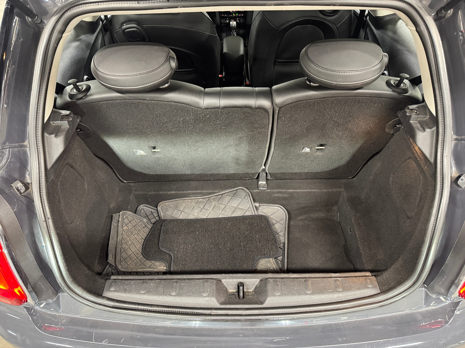 Thumbnail: 2017 MINI Cooper Hardtop - 6