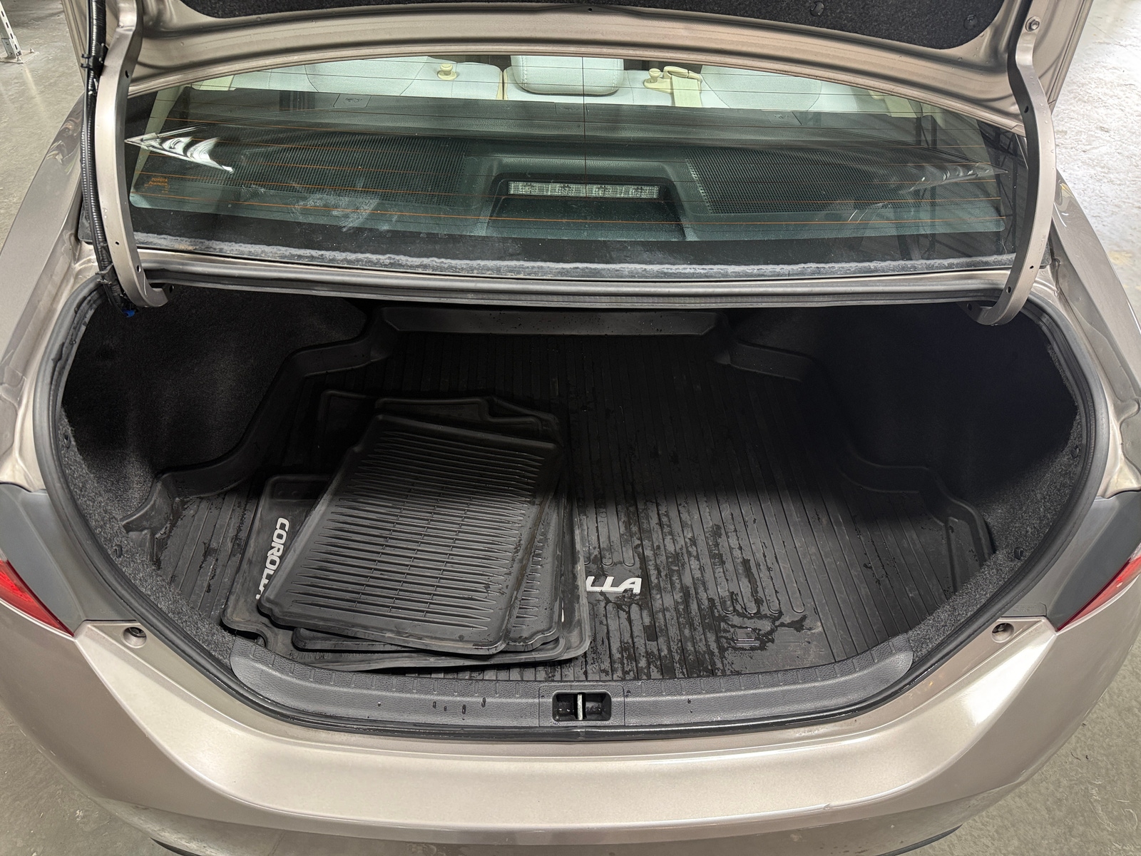 Thumbnail: 2016 Toyota Corolla - 7