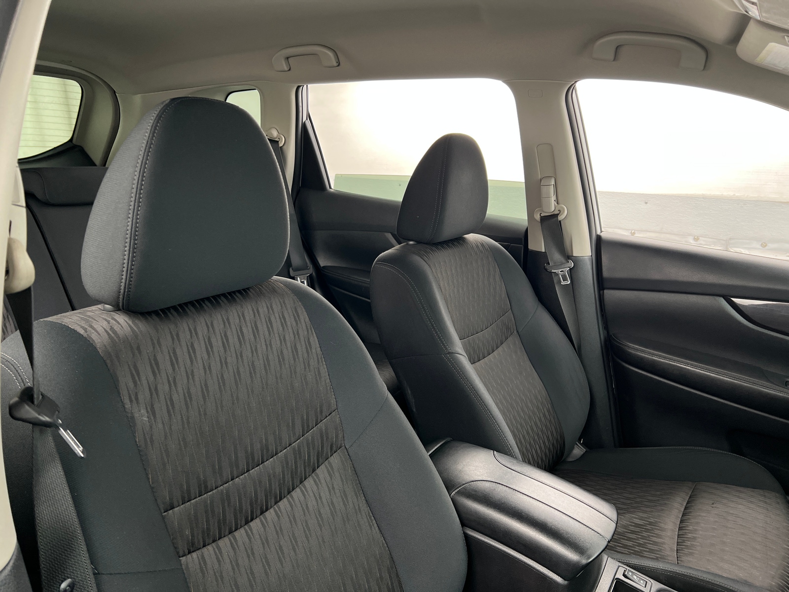 Thumbnail: 2018 Nissan Rogue - 2