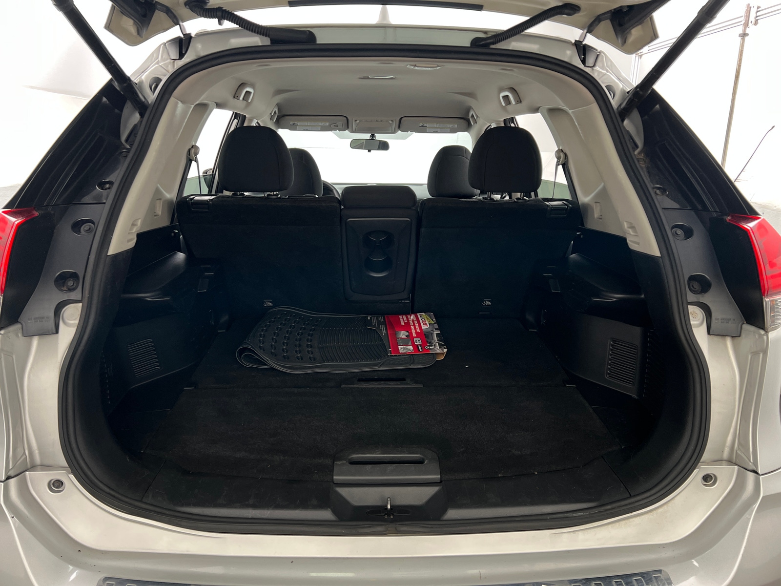 Thumbnail: 2018 Nissan Rogue - 7