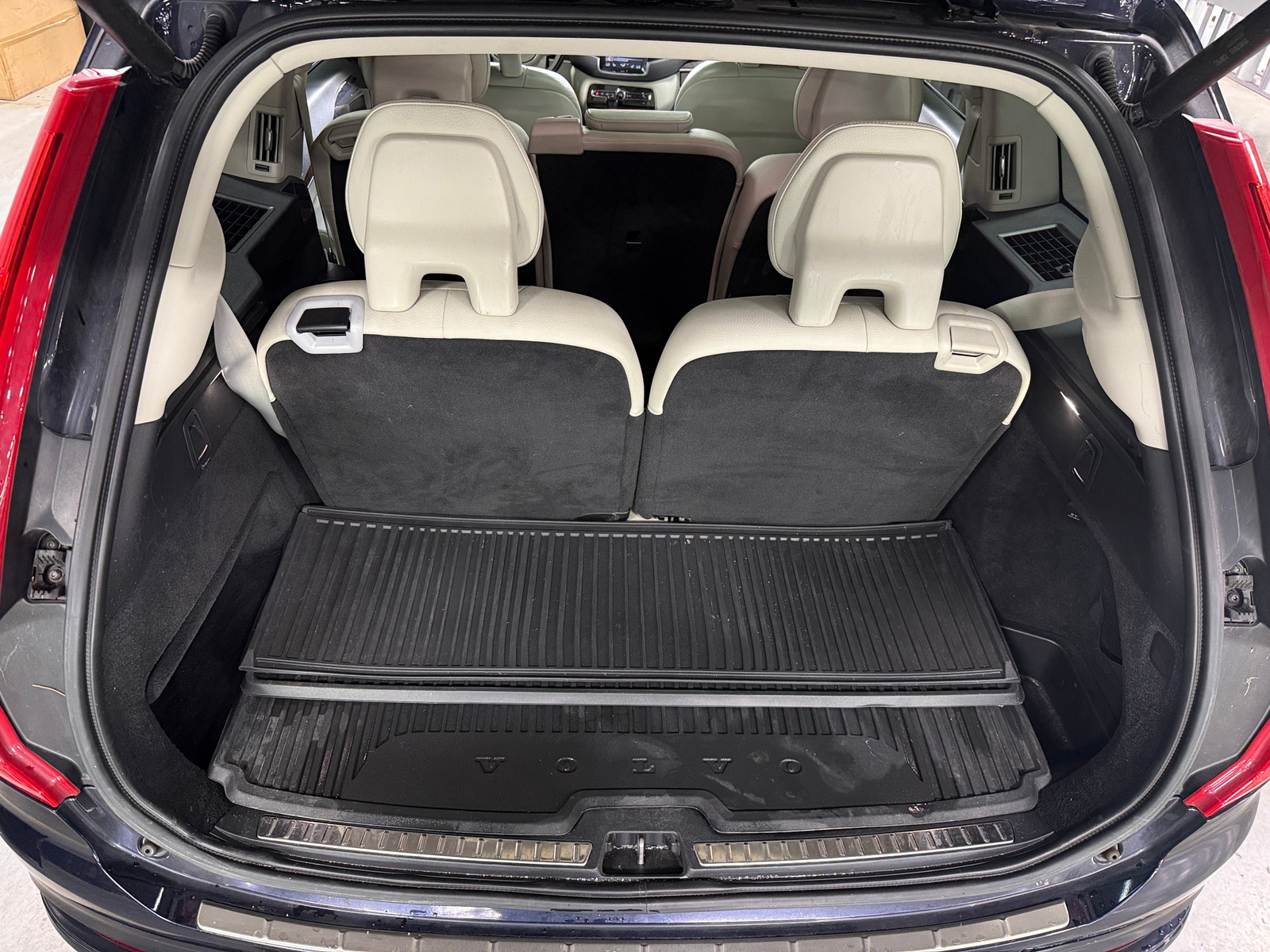 Thumbnail: 2017 Volvo XC90 - 6